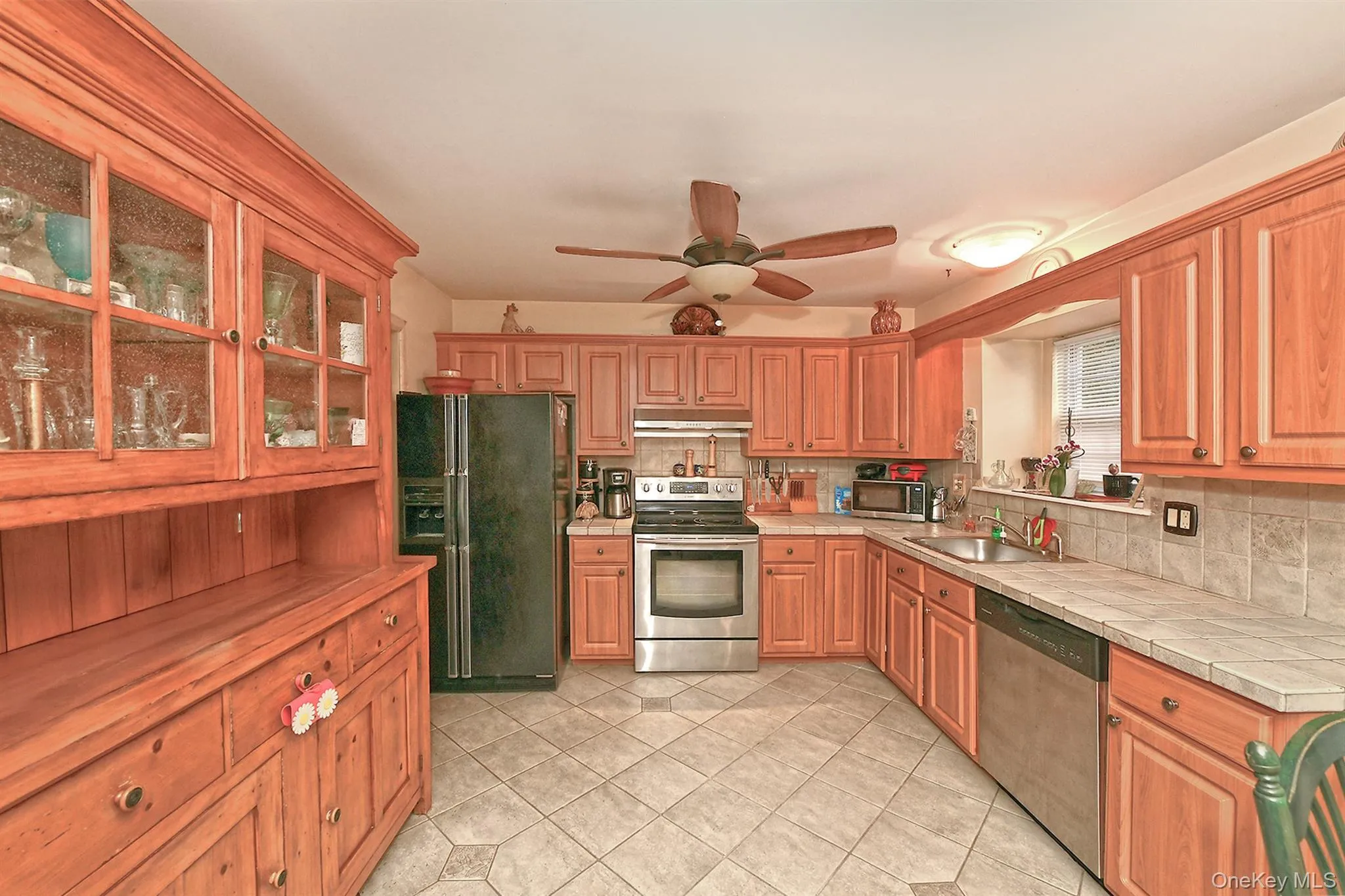 63 Corbin Avenue, Brookhaven, NY, 4 Bedrooms Bedrooms, 8 Rooms Rooms,3 BathroomsBathrooms,Residential,For Rent,Corbin,0,1034876 63 Corbin Avenue, Brookhaven, NY, 4 Bedrooms Bedrooms, 8 Rooms Rooms,3 BathroomsBathrooms,Residential,For Rent,Corbin,0,1034876