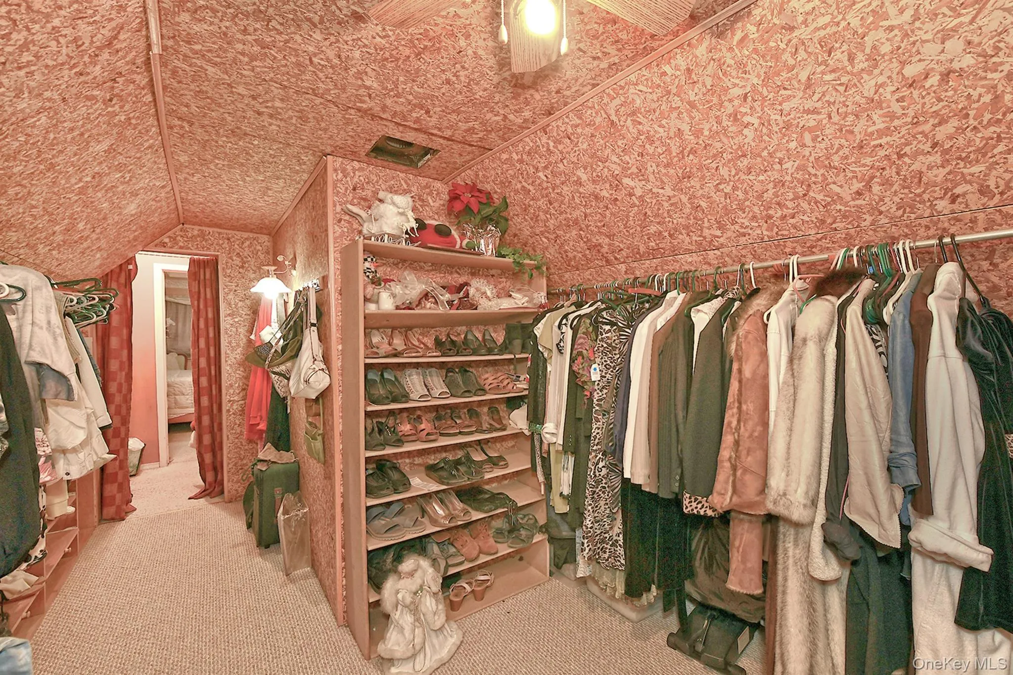 Large Walk in Closet Large Walk in Closet