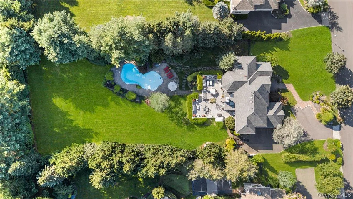 23 Jagger Court, Huntington, NY, 5 Bedrooms Bedrooms, 11 Rooms Rooms,5 BathroomsBathrooms,Residential,For Rent,Jagger,0,1034877 23 Jagger Court, Huntington, NY, 5 Bedrooms Bedrooms, 11 Rooms Rooms,5 BathroomsBathrooms,Residential,For Rent,Jagger,0,1034877