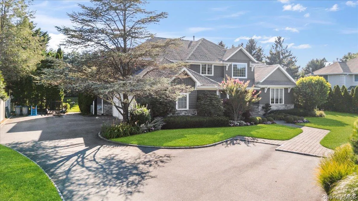23 Jagger Court, Huntington, NY, 5 Bedrooms Bedrooms, 11 Rooms Rooms,5 BathroomsBathrooms,Residential,For Rent,Jagger,0,1034877 23 Jagger Court, Huntington, NY, 5 Bedrooms Bedrooms, 11 Rooms Rooms,5 BathroomsBathrooms,Residential,For Rent,Jagger,0,1034877