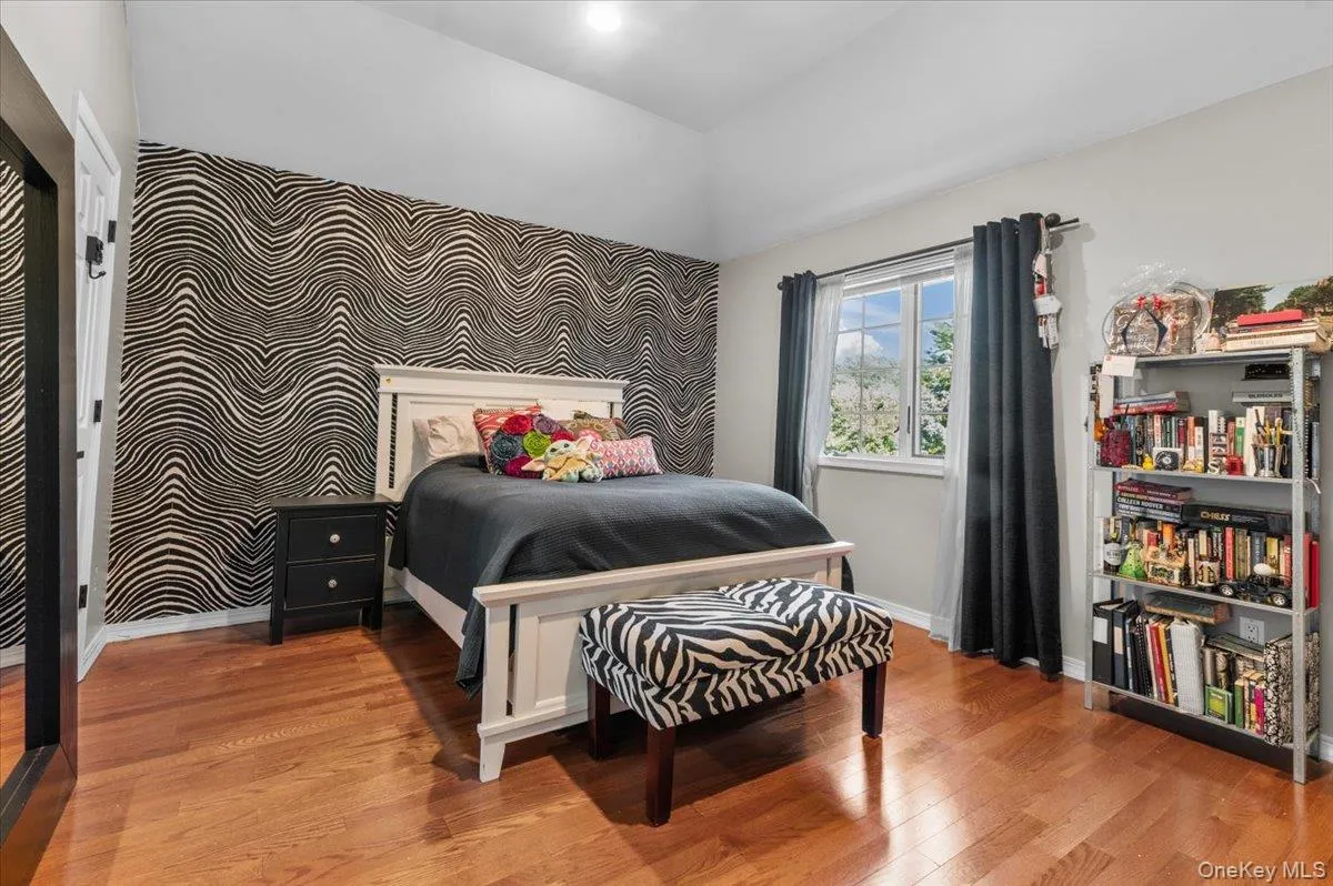 23 Jagger Court, Huntington, NY, 5 Bedrooms Bedrooms, 11 Rooms Rooms,5 BathroomsBathrooms,Residential,For Rent,Jagger,0,1034877 23 Jagger Court, Huntington, NY, 5 Bedrooms Bedrooms, 11 Rooms Rooms,5 BathroomsBathrooms,Residential,For Rent,Jagger,0,1034877