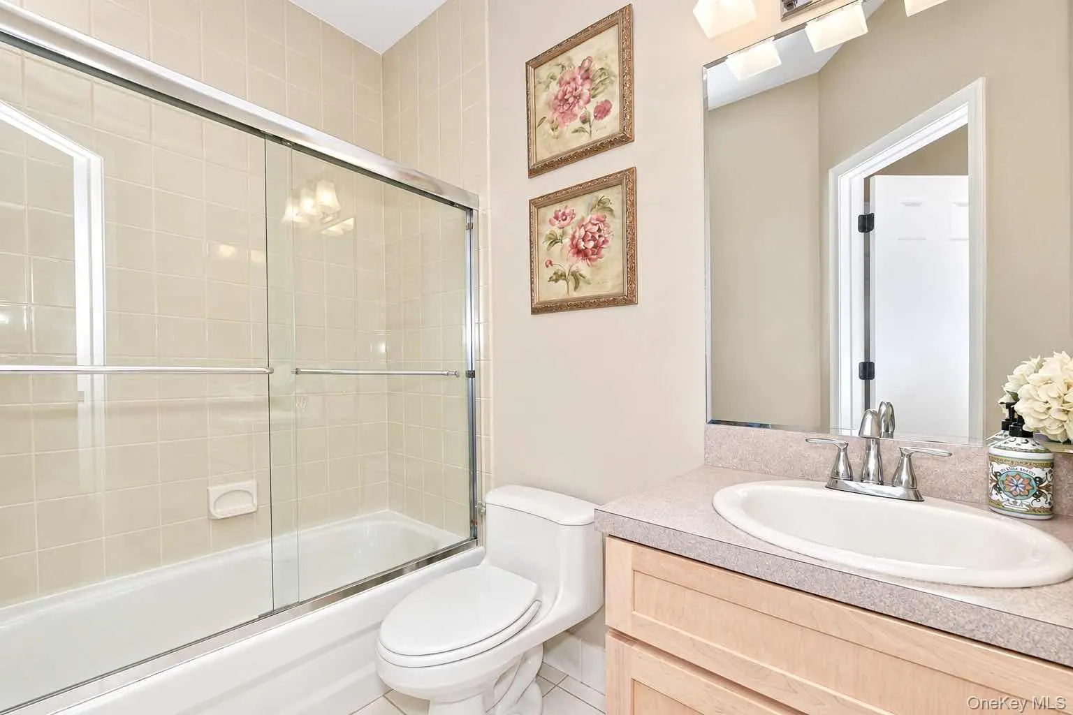 23 Jagger Court, Huntington, NY, 5 Bedrooms Bedrooms, 12 Rooms Rooms,5 BathroomsBathrooms,Residential,For Rent,Jagger,0,1034877 23 Jagger Court, Huntington, NY, 5 Bedrooms Bedrooms, 12 Rooms Rooms,5 BathroomsBathrooms,Residential,For Rent,Jagger,0,1034877