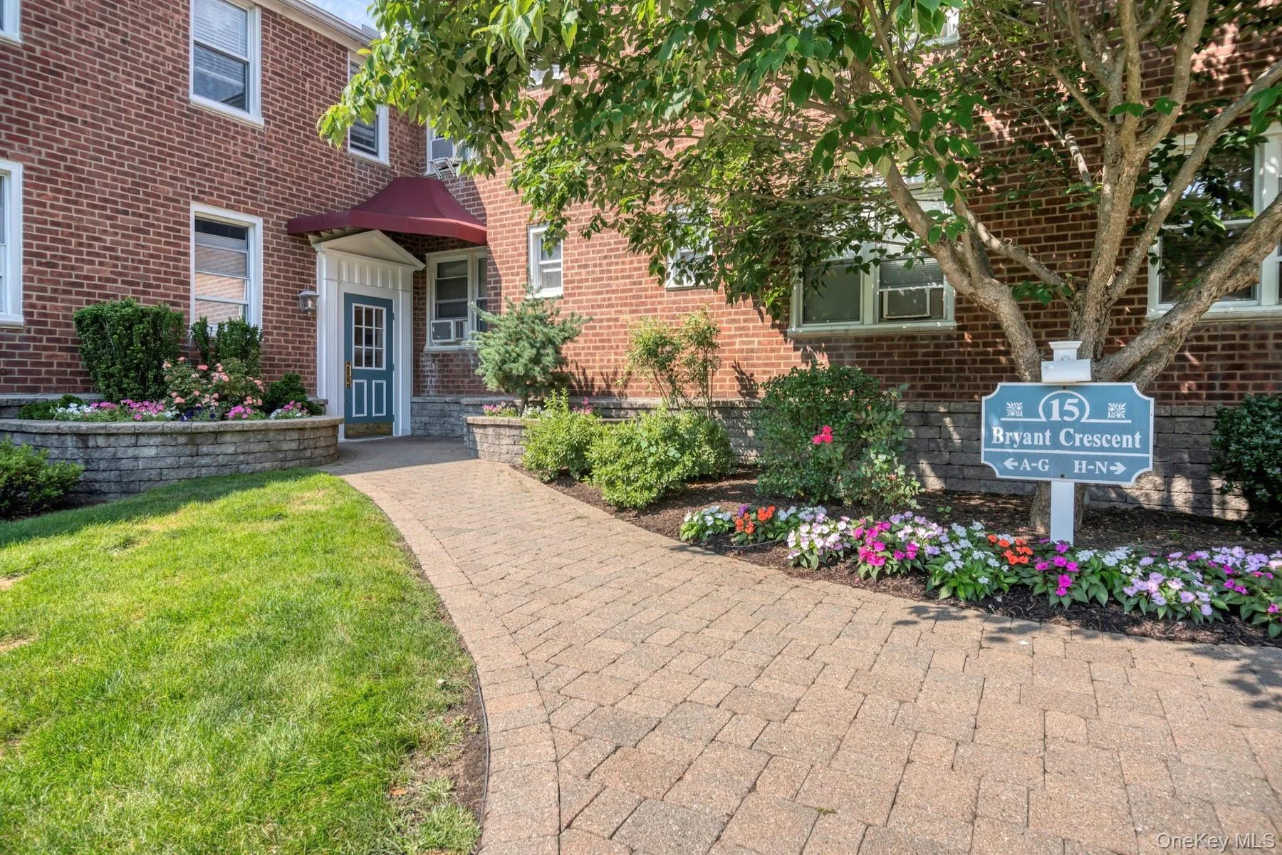 15 Bryant Crescent, White Plains, NY, 1 Bedroom Bedrooms, 3 Rooms Rooms,1 BathroomBathrooms,Residential,For Rent,Bryant,0,1034888 15 Bryant Crescent, White Plains, NY, 1 Bedroom Bedrooms, 3 Rooms Rooms,1 BathroomBathrooms,Residential,For Rent,Bryant,0,1034888