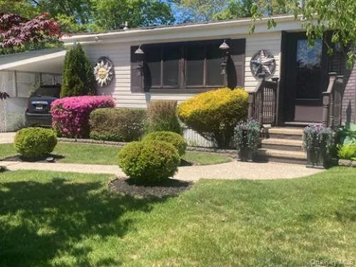 1661 Old Country Road, Riverhead, NY, 2 Bedrooms Bedrooms, 5 Rooms Rooms,2 BathroomsBathrooms,Residential,For Rent,Old Country,0,1034893 1661 Old Country Road, Riverhead, NY, 2 Bedrooms Bedrooms, 5 Rooms Rooms,2 BathroomsBathrooms,Residential,For Rent,Old Country,0,1034893