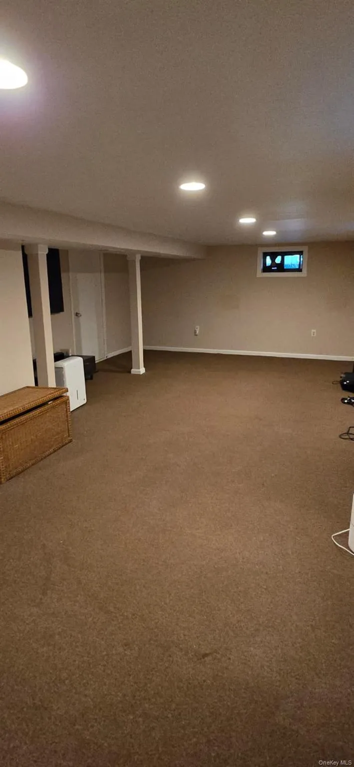 20962 Whitehall Terrace, New York, NY, 3 Bedrooms Bedrooms, 7 Rooms Rooms,1 BathroomBathrooms,Residential,For Rent,Whitehall,0,1034899 20962 Whitehall Terrace, New York, NY, 3 Bedrooms Bedrooms, 7 Rooms Rooms,1 BathroomBathrooms,Residential,For Rent,Whitehall,0,1034899