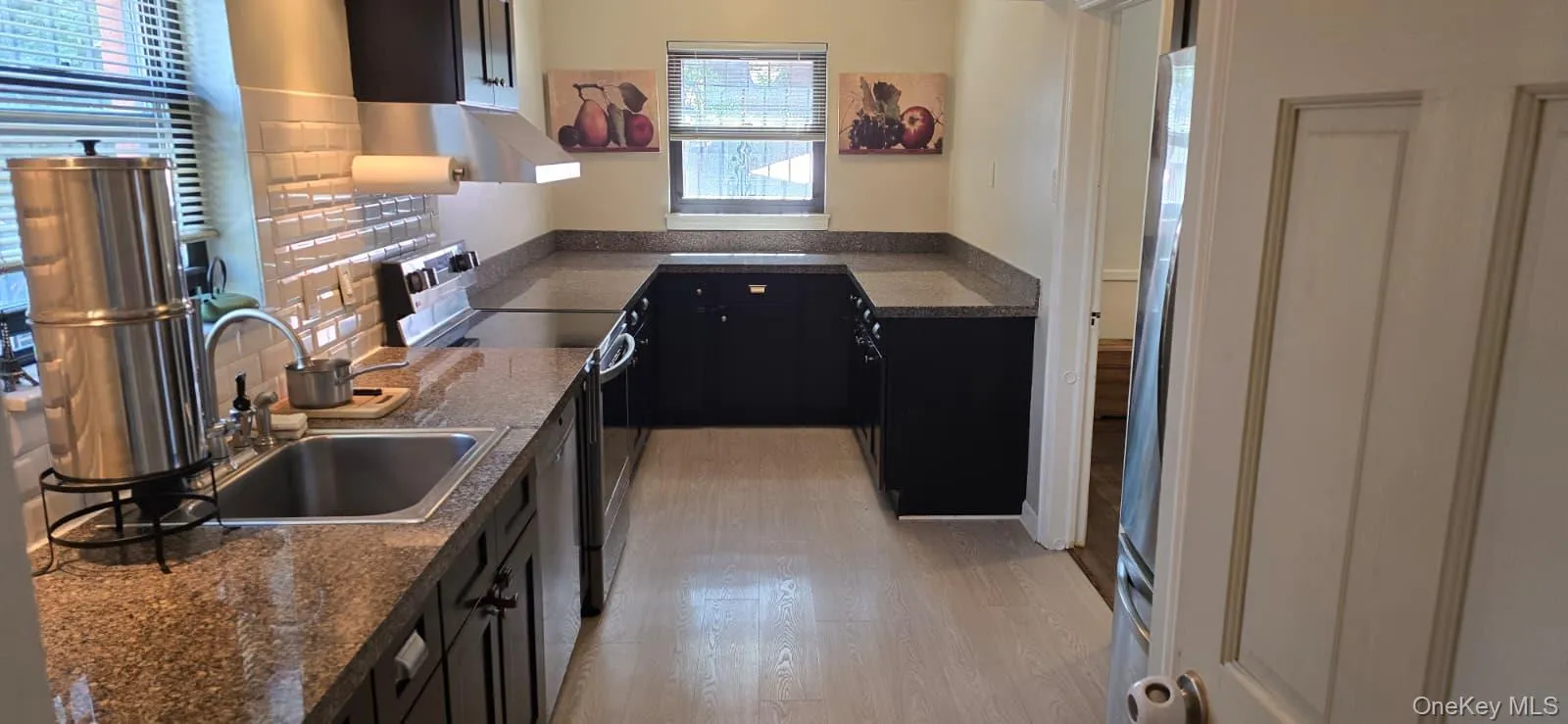 20962 Whitehall Terrace, New York, NY, 3 Bedrooms Bedrooms, 7 Rooms Rooms,1 BathroomBathrooms,Residential,For Rent,Whitehall,0,1034899 20962 Whitehall Terrace, New York, NY, 3 Bedrooms Bedrooms, 7 Rooms Rooms,1 BathroomBathrooms,Residential,For Rent,Whitehall,0,1034899