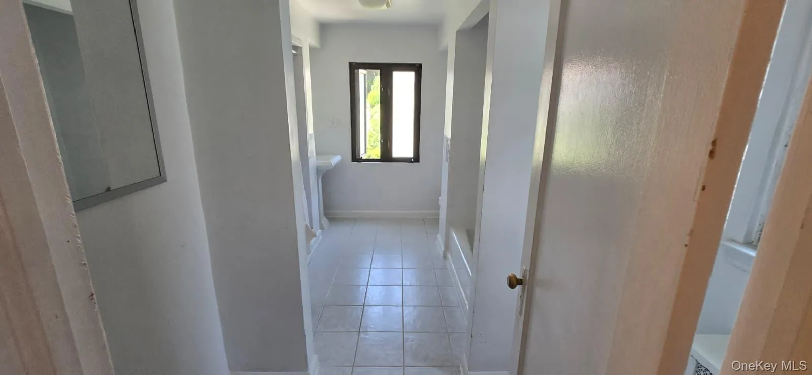 20962 Whitehall Terrace, New York, NY, 3 Bedrooms Bedrooms, 7 Rooms Rooms,1 BathroomBathrooms,Residential,For Rent,Whitehall,0,1034899 20962 Whitehall Terrace, New York, NY, 3 Bedrooms Bedrooms, 7 Rooms Rooms,1 BathroomBathrooms,Residential,For Rent,Whitehall,0,1034899