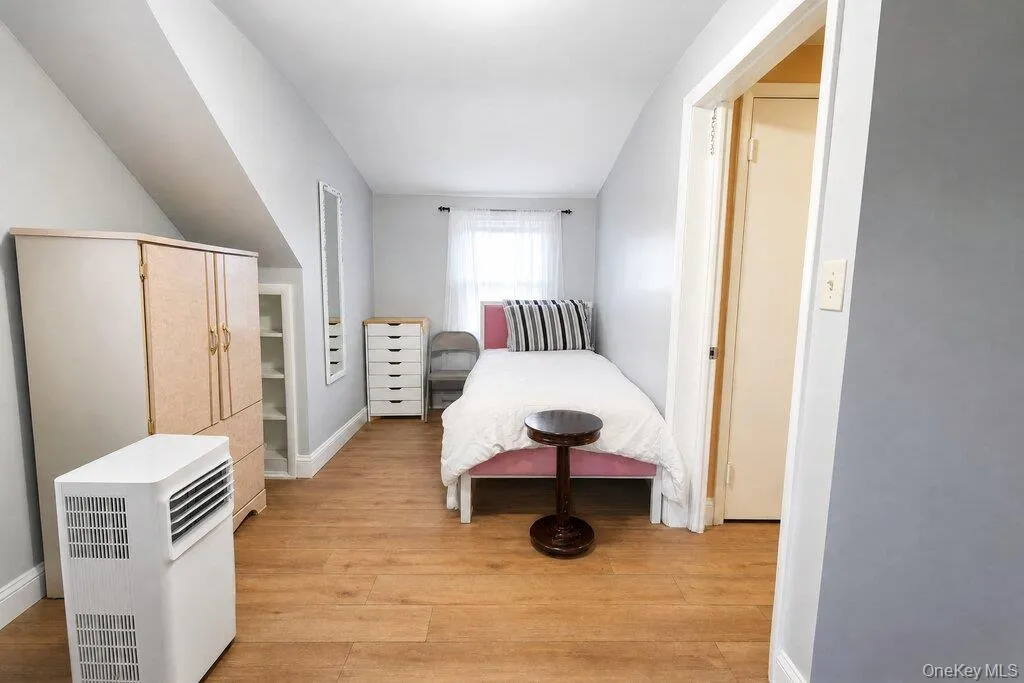 1061 Midland Street, Hempstead, NY, 5 Bedrooms Bedrooms, 8 Rooms Rooms,4 BathroomsBathrooms,Residential,For Rent,Midland,0,1034903 1061 Midland Street, Hempstead, NY, 5 Bedrooms Bedrooms, 8 Rooms Rooms,4 BathroomsBathrooms,Residential,For Rent,Midland,0,1034903