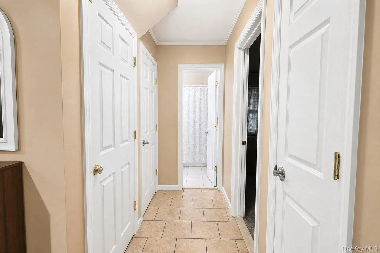 1061 Midland Street, Hempstead, NY, 5 Bedrooms Bedrooms, 8 Rooms Rooms,4 BathroomsBathrooms,Residential,For Rent,Midland,0,1034903 1061 Midland Street, Hempstead, NY, 5 Bedrooms Bedrooms, 8 Rooms Rooms,4 BathroomsBathrooms,Residential,For Rent,Midland,0,1034903