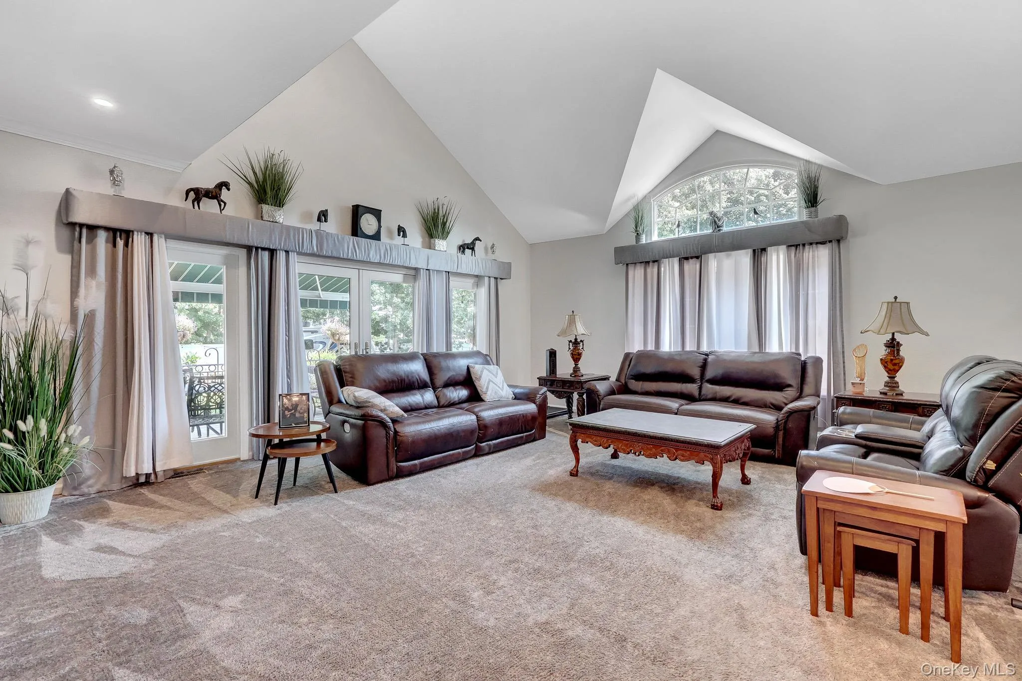 21 Morris Avenue, Brookhaven, NY, 6 Bedrooms Bedrooms, 14 Rooms Rooms,3 BathroomsBathrooms,Residential,For Rent,Morris,0,1034905 21 Morris Avenue, Brookhaven, NY, 6 Bedrooms Bedrooms, 14 Rooms Rooms,3 BathroomsBathrooms,Residential,For Rent,Morris,0,1034905