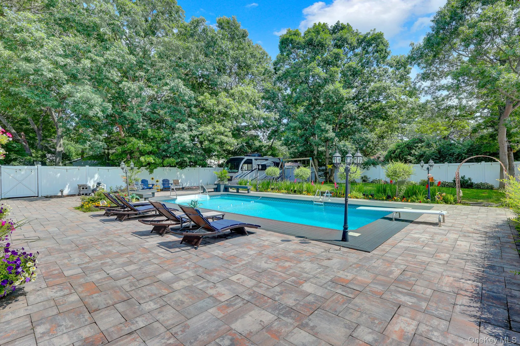 21 Morris Avenue, Brookhaven, NY, 6 Bedrooms Bedrooms, 14 Rooms Rooms,3 BathroomsBathrooms,Residential,For Rent,Morris,0,1034905 21 Morris Avenue, Brookhaven, NY, 6 Bedrooms Bedrooms, 14 Rooms Rooms,3 BathroomsBathrooms,Residential,For Rent,Morris,0,1034905