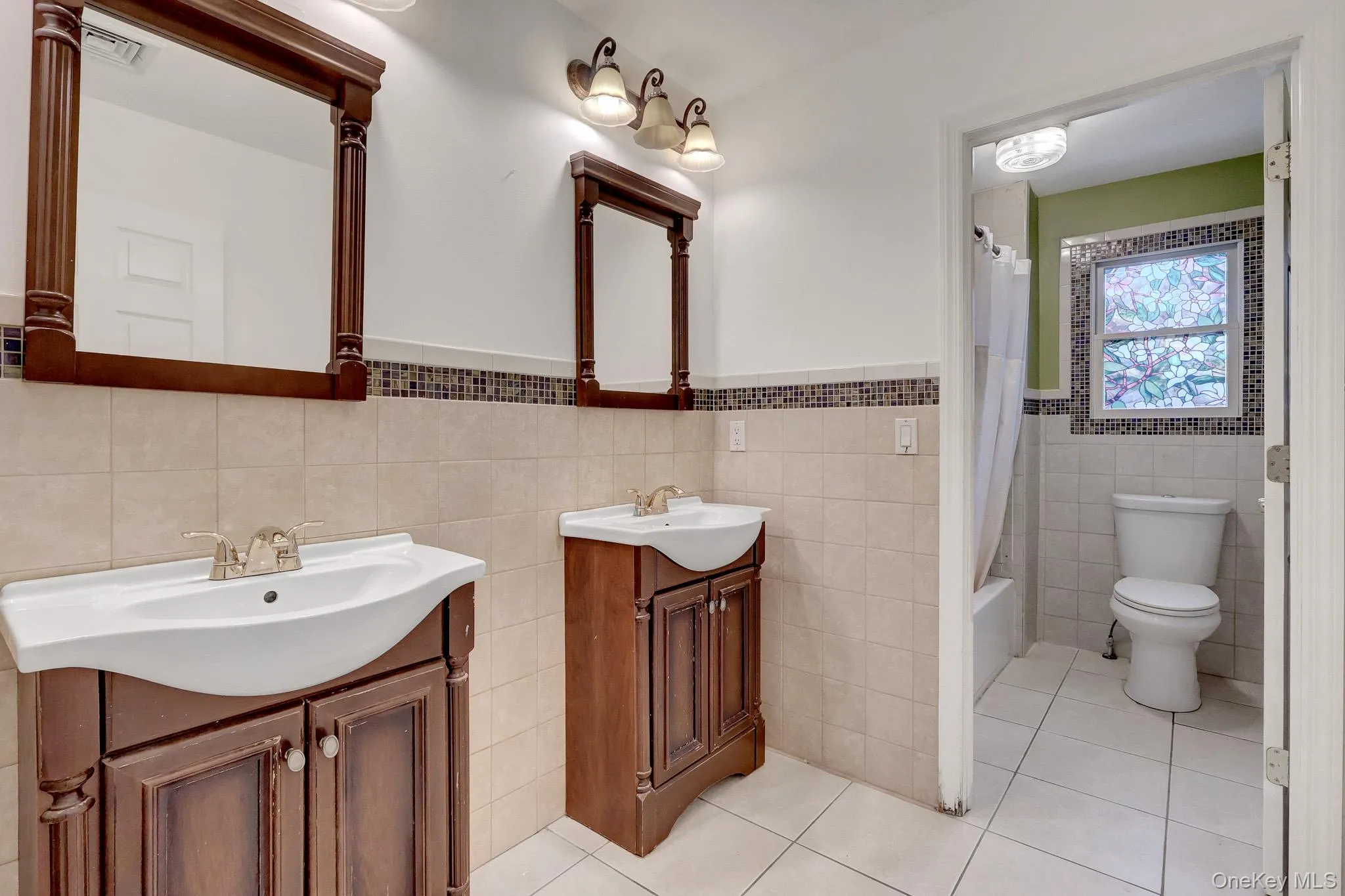 21 Morris Avenue, Brookhaven, NY, 6 Bedrooms Bedrooms, 14 Rooms Rooms,3 BathroomsBathrooms,Residential,For Rent,Morris,0,1034905 21 Morris Avenue, Brookhaven, NY, 6 Bedrooms Bedrooms, 14 Rooms Rooms,3 BathroomsBathrooms,Residential,For Rent,Morris,0,1034905