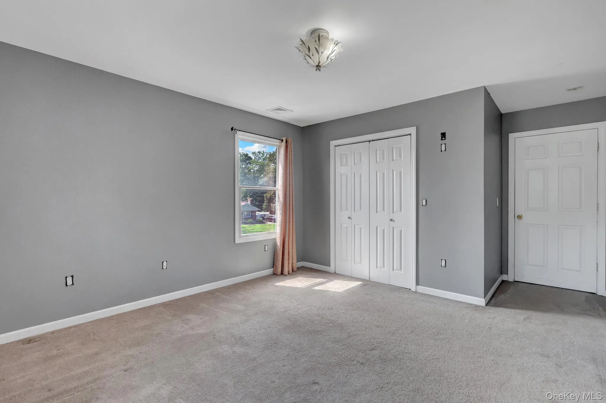 21 Morris Avenue, Brookhaven, NY, 6 Bedrooms Bedrooms, 14 Rooms Rooms,3 BathroomsBathrooms,Residential,For Rent,Morris,0,1034905 21 Morris Avenue, Brookhaven, NY, 6 Bedrooms Bedrooms, 14 Rooms Rooms,3 BathroomsBathrooms,Residential,For Rent,Morris,0,1034905