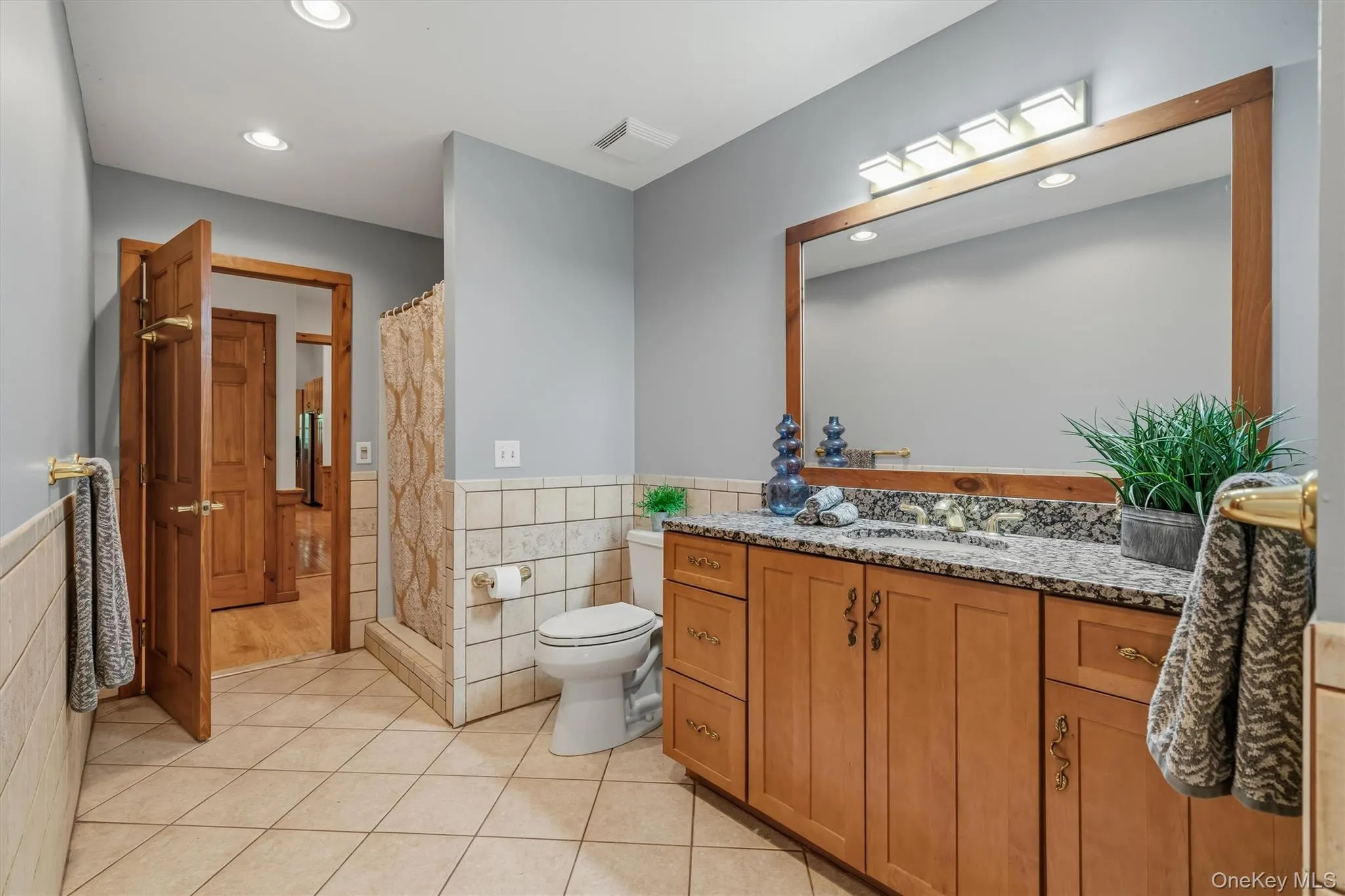 62 Laird Road, Bethel, NY, 4 Bedrooms Bedrooms, 7 Rooms Rooms,3 BathroomsBathrooms,Residential,For Rent,Laird,0,1034909 62 Laird Road, Bethel, NY, 4 Bedrooms Bedrooms, 7 Rooms Rooms,3 BathroomsBathrooms,Residential,For Rent,Laird,0,1034909