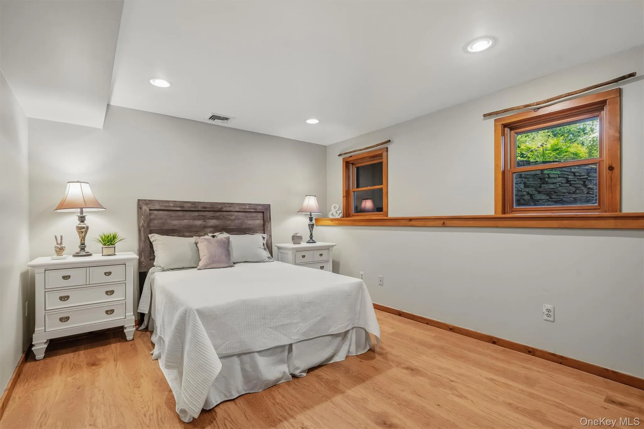 62 Laird Road, Bethel, NY, 4 Bedrooms Bedrooms, 7 Rooms Rooms,3 BathroomsBathrooms,Residential,For Rent,Laird,0,1034909 62 Laird Road, Bethel, NY, 4 Bedrooms Bedrooms, 7 Rooms Rooms,3 BathroomsBathrooms,Residential,For Rent,Laird,0,1034909
