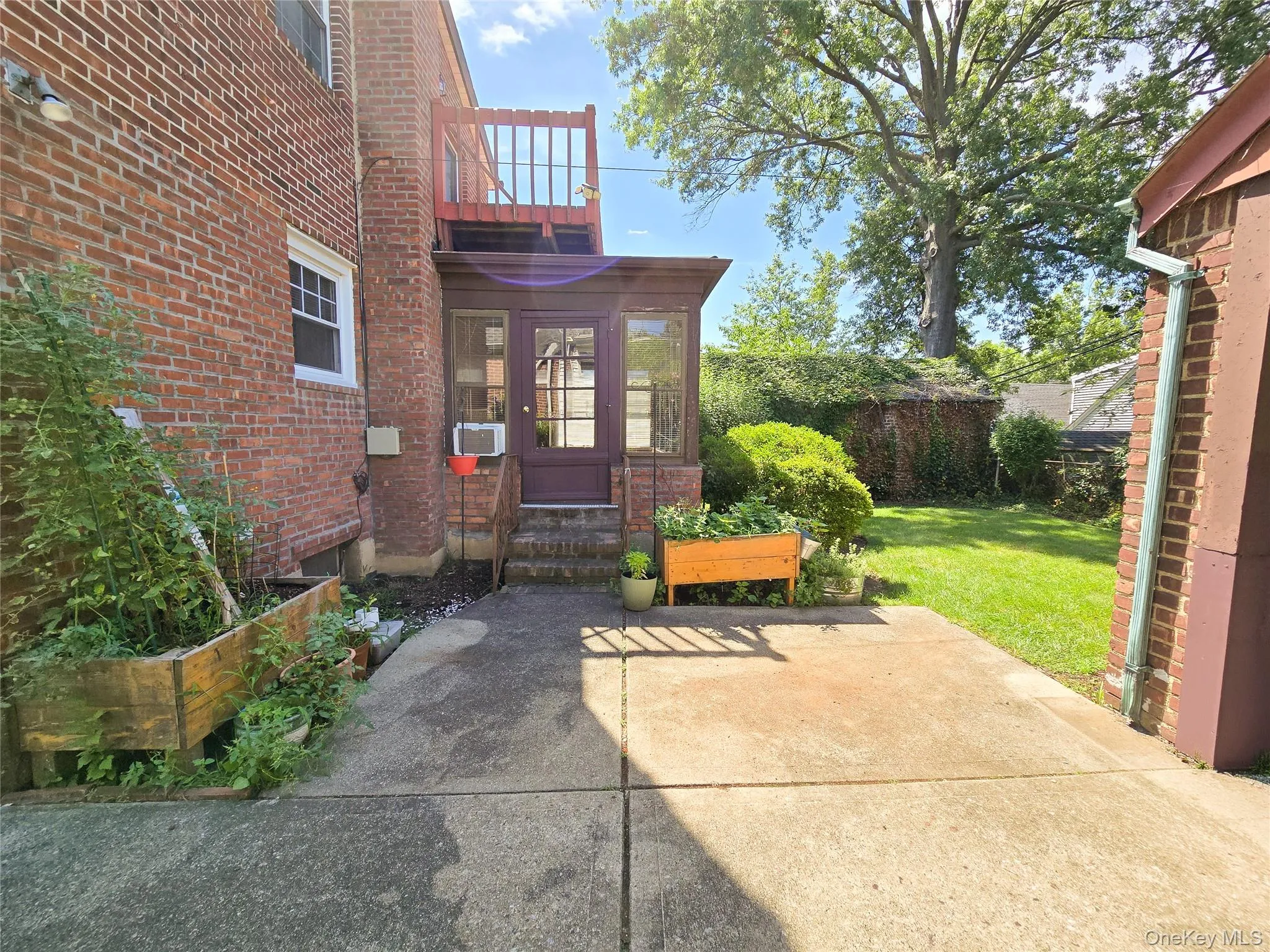 56-16 212 Street, New York, NY, 4 Bedrooms Bedrooms, 11 Rooms Rooms,2 BathroomsBathrooms,Residential,For Rent,212,0,1034910 56-16 212 Street, New York, NY, 4 Bedrooms Bedrooms, 11 Rooms Rooms,2 BathroomsBathrooms,Residential,For Rent,212,0,1034910