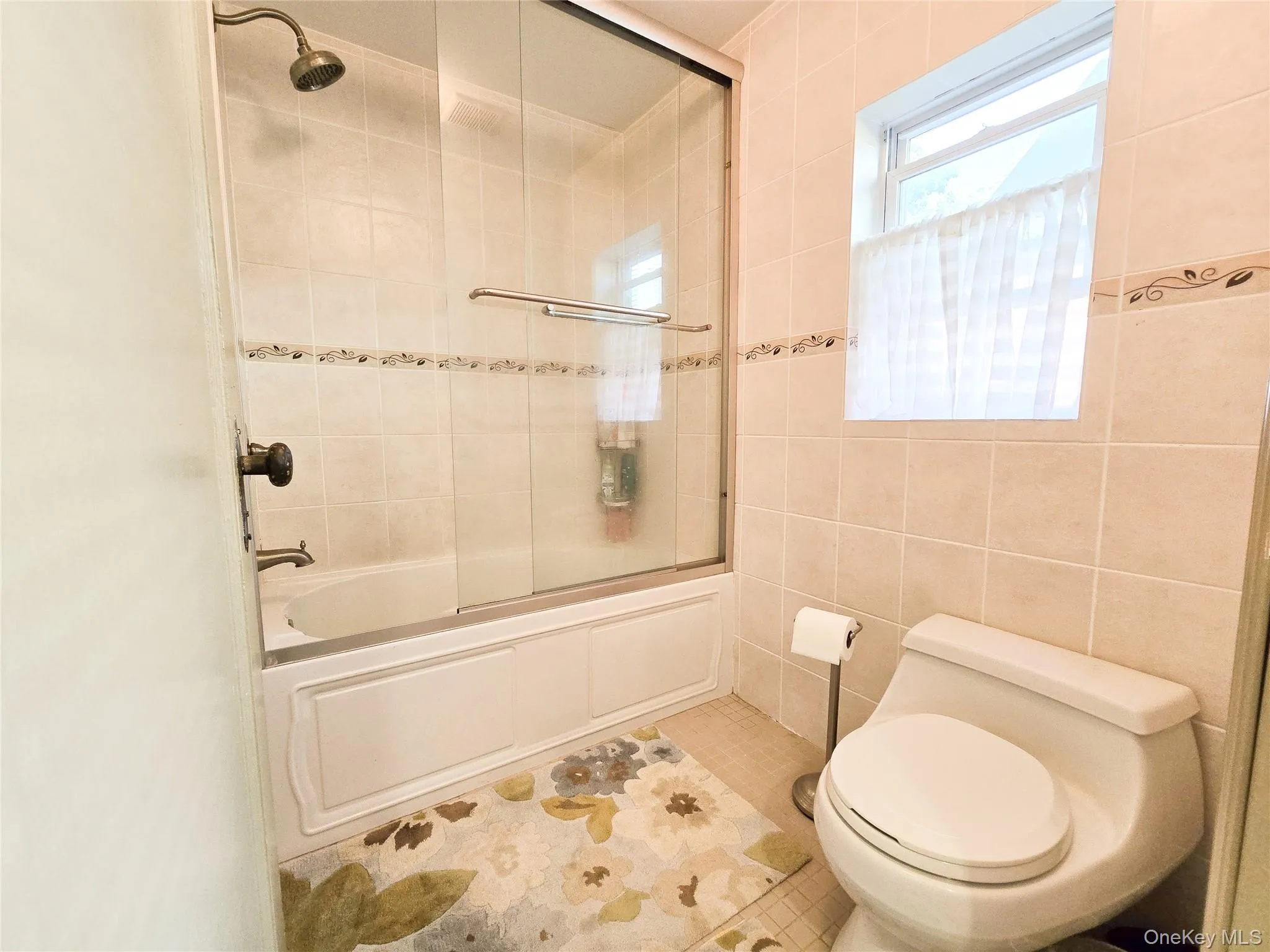 56-16 212 Street, New York, NY, 4 Bedrooms Bedrooms, 11 Rooms Rooms,2 BathroomsBathrooms,Residential,For Rent,212,0,1034910 56-16 212 Street, New York, NY, 4 Bedrooms Bedrooms, 11 Rooms Rooms,2 BathroomsBathrooms,Residential,For Rent,212,0,1034910