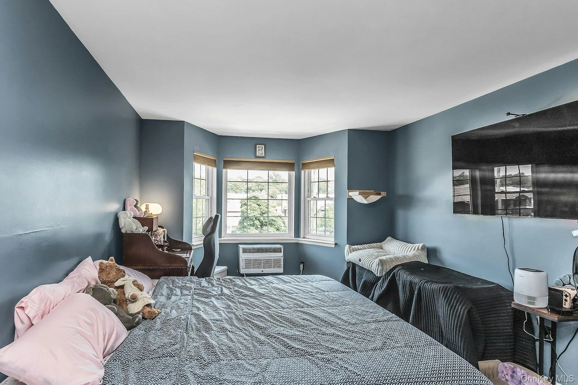 13-24 208th Place, New York, NY, 3 Bedrooms Bedrooms, 6 Rooms Rooms,2 BathroomsBathrooms,Residential,For Rent,208th,0,1034914 13-24 208th Place, New York, NY, 3 Bedrooms Bedrooms, 6 Rooms Rooms,2 BathroomsBathrooms,Residential,For Rent,208th,0,1034914
