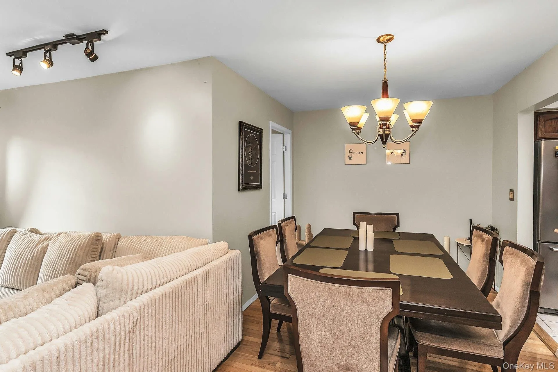 13-24 208th Place, New York, NY, 3 Bedrooms Bedrooms, 6 Rooms Rooms,2 BathroomsBathrooms,Residential,For Rent,208th,0,1034914 13-24 208th Place, New York, NY, 3 Bedrooms Bedrooms, 6 Rooms Rooms,2 BathroomsBathrooms,Residential,For Rent,208th,0,1034914