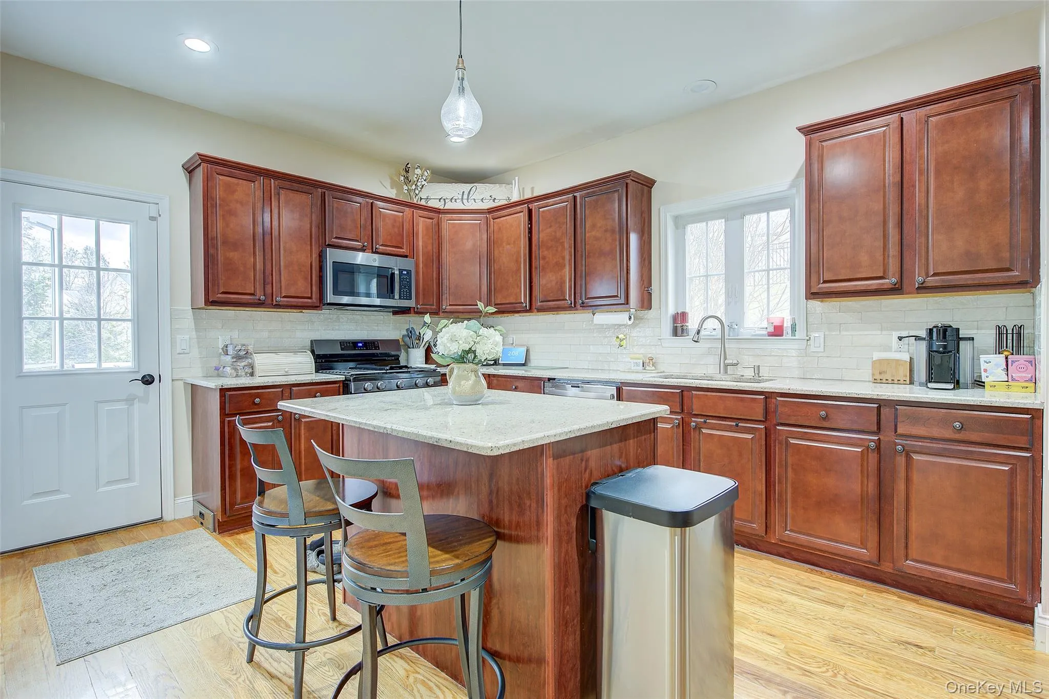 20 Tanyas Court, Monroe, NY, 4 Bedrooms Bedrooms, 9 Rooms Rooms,2 BathroomsBathrooms,Residential,For Rent,Tanyas,0,1034922 20 Tanyas Court, Monroe, NY, 4 Bedrooms Bedrooms, 9 Rooms Rooms,2 BathroomsBathrooms,Residential,For Rent,Tanyas,0,1034922