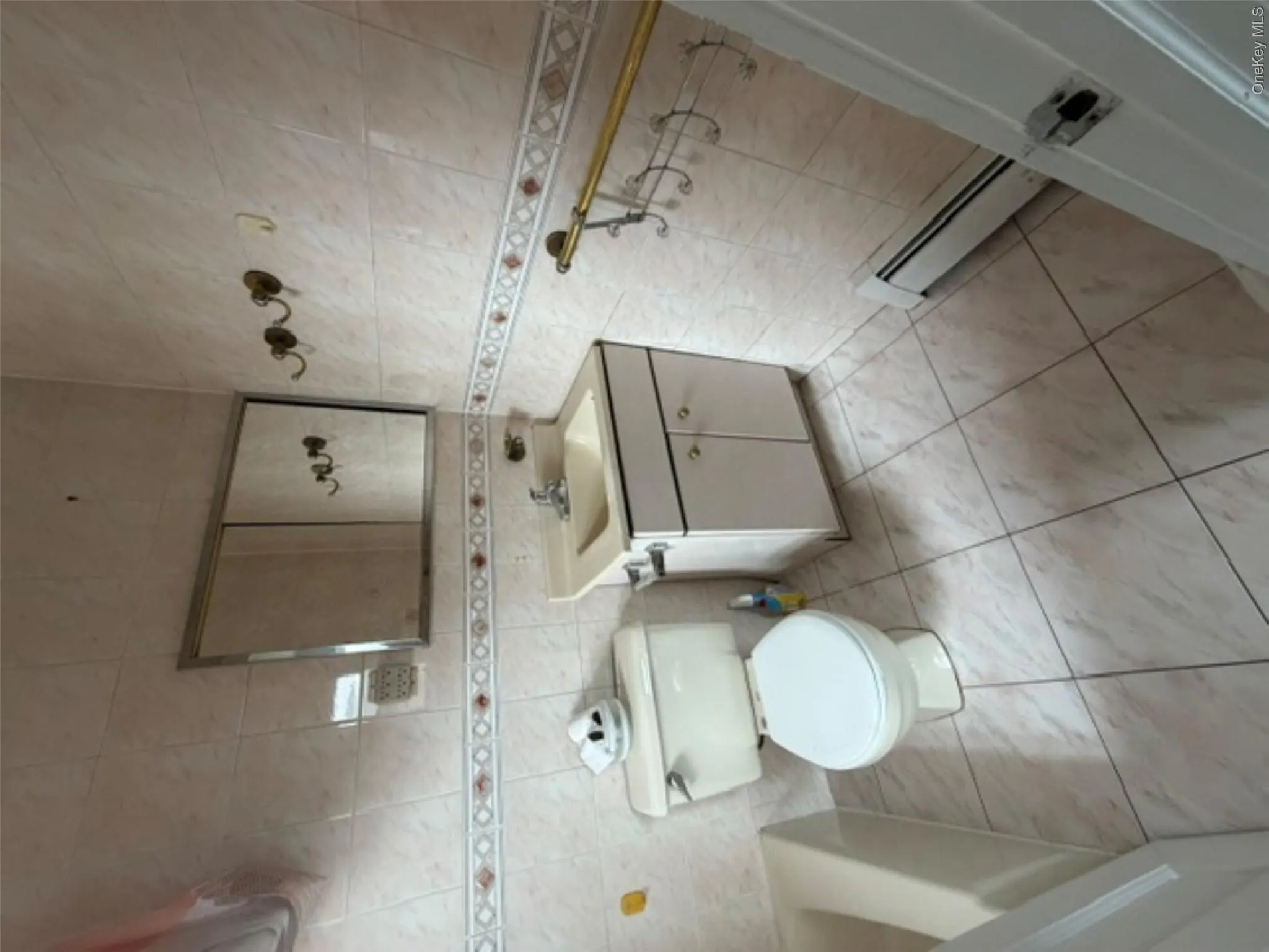 1125 Allerton Avenue, New York, NY, 3 Bedrooms Bedrooms, 6 Rooms Rooms,2 BathroomsBathrooms,Residential Lease,For Rent,Allerton,0,1034923 1125 Allerton Avenue, New York, NY, 3 Bedrooms Bedrooms, 6 Rooms Rooms,2 BathroomsBathrooms,Residential Lease,For Rent,Allerton,0,1034923