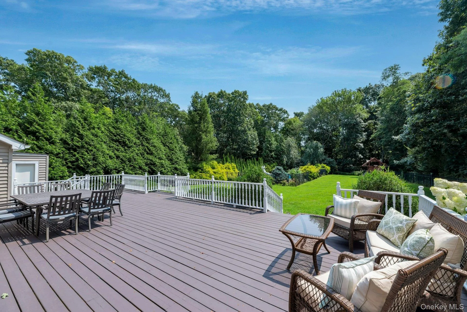 405 The Short Lane, Southold, NY, 4 Bedrooms Bedrooms, 9 Rooms Rooms,2 BathroomsBathrooms,Residential Lease,For Rent,The Short,0,1034927 405 The Short Lane, Southold, NY, 4 Bedrooms Bedrooms, 9 Rooms Rooms,2 BathroomsBathrooms,Residential Lease,For Rent,The Short,0,1034927