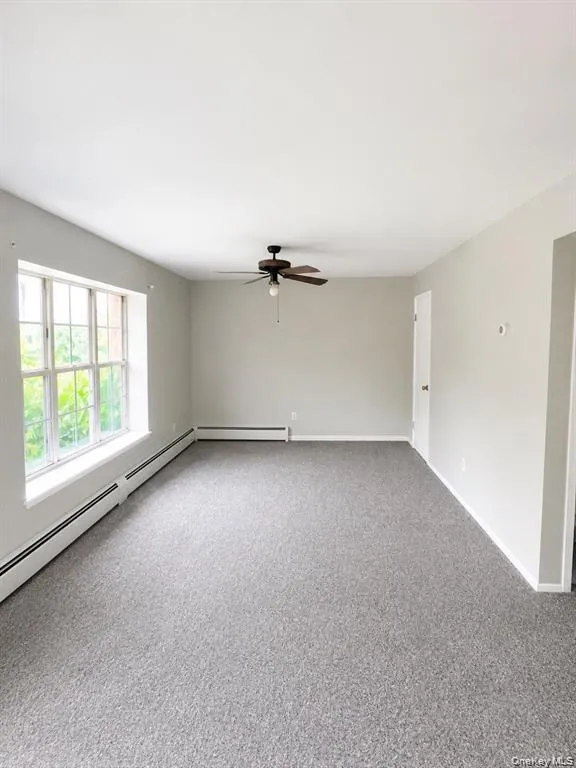 18 Black Stallion Court, Middletown, NY, 3 Bedrooms Bedrooms, 7 Rooms Rooms,1 BathroomBathrooms,Residential,For Rent,Black Stallion,0,1034935 18 Black Stallion Court, Middletown, NY, 3 Bedrooms Bedrooms, 7 Rooms Rooms,1 BathroomBathrooms,Residential,For Rent,Black Stallion,0,1034935