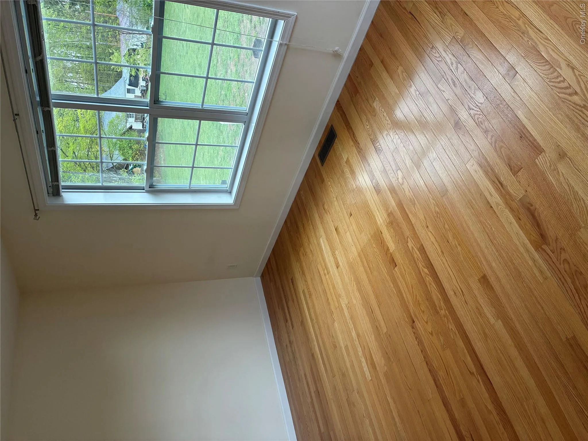 2410 Route 82, La Grange, NY, 2 Bedrooms Bedrooms, 6 Rooms Rooms,1 BathroomBathrooms,Residential Lease,For Rent,Route 82,0,1034936 2410 Route 82, La Grange, NY, 2 Bedrooms Bedrooms, 6 Rooms Rooms,1 BathroomBathrooms,Residential Lease,For Rent,Route 82,0,1034936