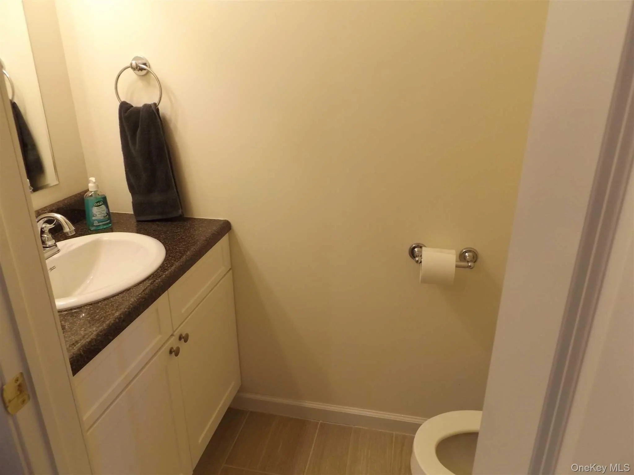 2410 Route 82, La Grange, NY, 2 Bedrooms Bedrooms, 6 Rooms Rooms,1 BathroomBathrooms,Residential Lease,For Rent,Route 82,0,1034936 2410 Route 82, La Grange, NY, 2 Bedrooms Bedrooms, 6 Rooms Rooms,1 BathroomBathrooms,Residential Lease,For Rent,Route 82,0,1034936
