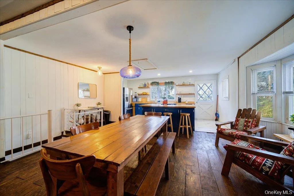 34 Overlook Road, Neversink, NY, 3 Bedrooms Bedrooms, 8 Rooms Rooms,2 BathroomsBathrooms,Residential Lease,For Rent,Overlook,0,1034938 34 Overlook Road, Neversink, NY, 3 Bedrooms Bedrooms, 8 Rooms Rooms,2 BathroomsBathrooms,Residential Lease,For Rent,Overlook,0,1034938