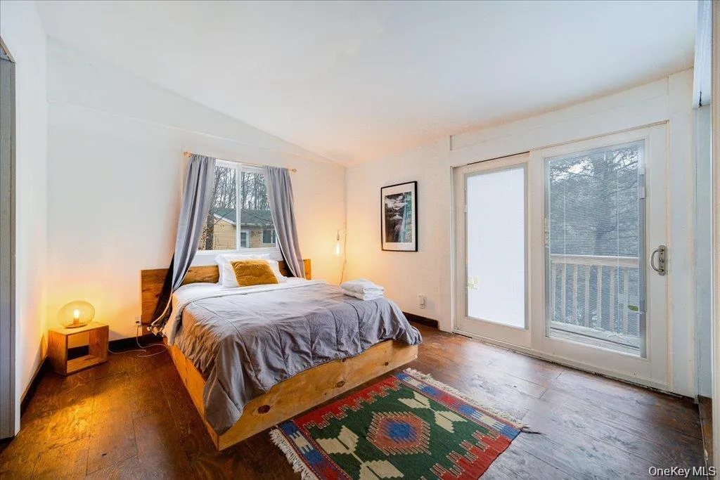 34 Overlook Road, Neversink, NY, 3 Bedrooms Bedrooms, 8 Rooms Rooms,2 BathroomsBathrooms,Residential Lease,For Rent,Overlook,0,1034938 34 Overlook Road, Neversink, NY, 3 Bedrooms Bedrooms, 8 Rooms Rooms,2 BathroomsBathrooms,Residential Lease,For Rent,Overlook,0,1034938