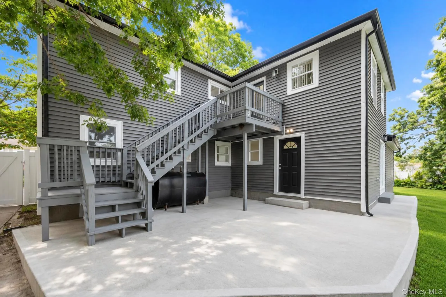41 Madison Avenue, Babylon, NY, 7 Bedrooms Bedrooms, 14 Rooms Rooms,2 BathroomsBathrooms,Residential,For Rent,Madison,0,1034941 41 Madison Avenue, Babylon, NY, 7 Bedrooms Bedrooms, 14 Rooms Rooms,2 BathroomsBathrooms,Residential,For Rent,Madison,0,1034941