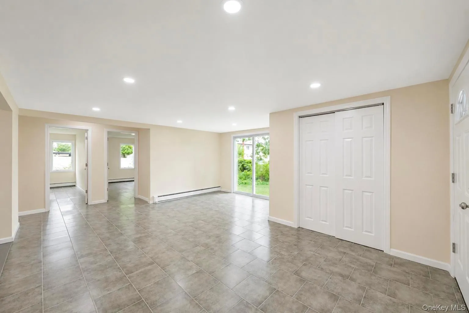 41 Madison Avenue, Babylon, NY, 7 Bedrooms Bedrooms, 14 Rooms Rooms,2 BathroomsBathrooms,Residential,For Rent,Madison,0,1034941 41 Madison Avenue, Babylon, NY, 7 Bedrooms Bedrooms, 14 Rooms Rooms,2 BathroomsBathrooms,Residential,For Rent,Madison,0,1034941