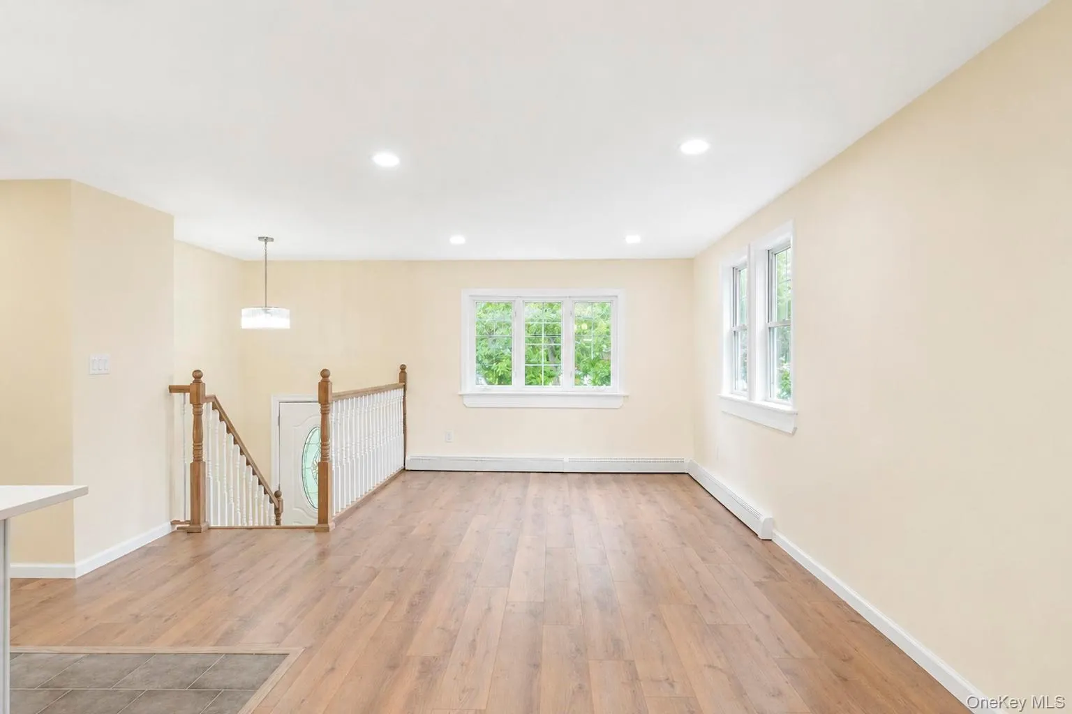 41 Madison Avenue, Babylon, NY, 7 Bedrooms Bedrooms, 14 Rooms Rooms,2 BathroomsBathrooms,Residential,For Rent,Madison,0,1034941 41 Madison Avenue, Babylon, NY, 7 Bedrooms Bedrooms, 14 Rooms Rooms,2 BathroomsBathrooms,Residential,For Rent,Madison,0,1034941
