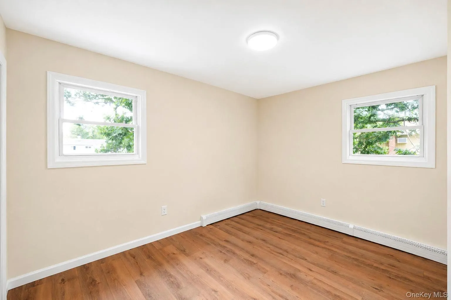 41 Madison Avenue, Babylon, NY, 7 Bedrooms Bedrooms, 14 Rooms Rooms,2 BathroomsBathrooms,Residential,For Rent,Madison,0,1034941 41 Madison Avenue, Babylon, NY, 7 Bedrooms Bedrooms, 14 Rooms Rooms,2 BathroomsBathrooms,Residential,For Rent,Madison,0,1034941