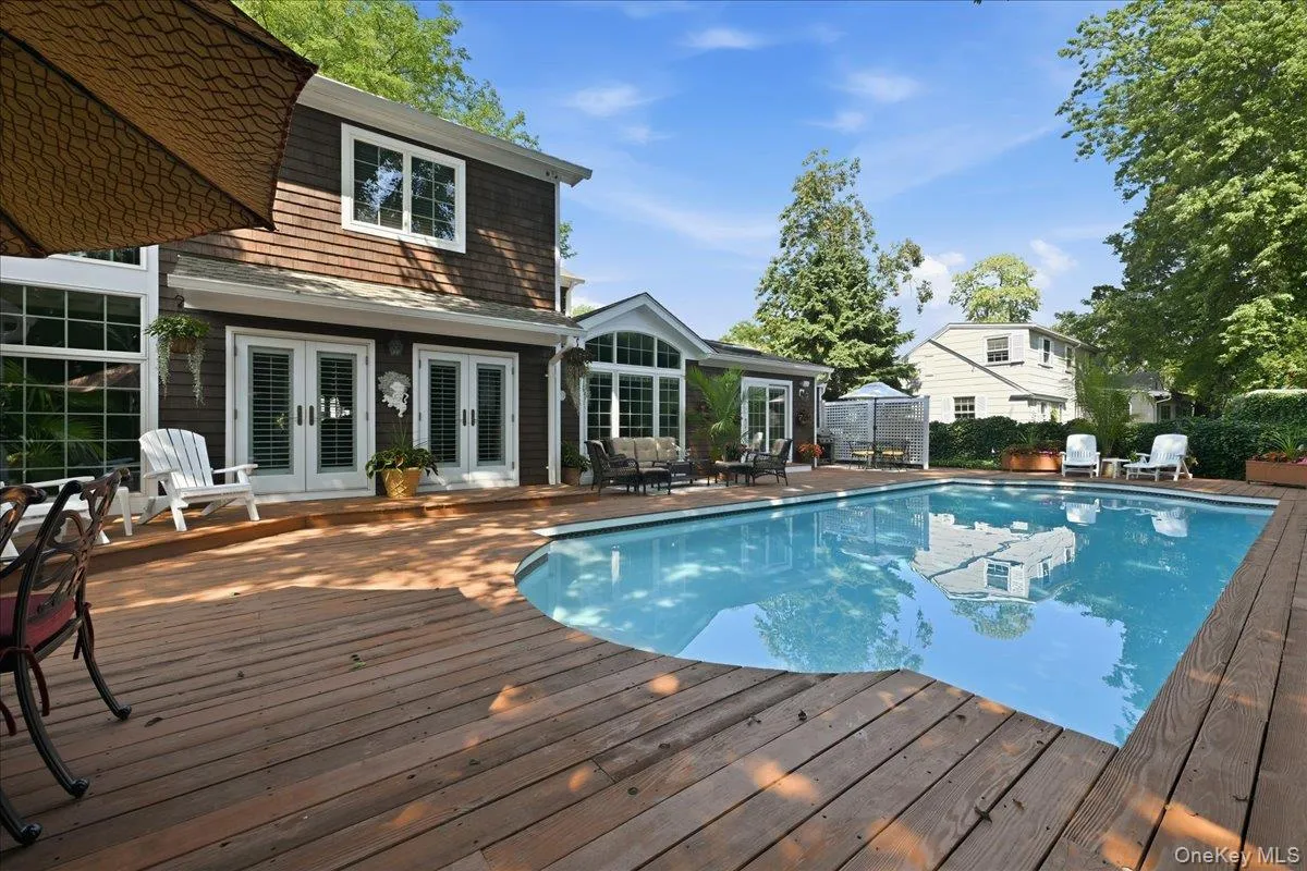 130 Fairview Road, Oyster Bay, NY, 4 Bedrooms Bedrooms, 9 Rooms Rooms,3 BathroomsBathrooms,Residential,For Rent,Fairview,0,1034948 130 Fairview Road, Oyster Bay, NY, 4 Bedrooms Bedrooms, 9 Rooms Rooms,3 BathroomsBathrooms,Residential,For Rent,Fairview,0,1034948