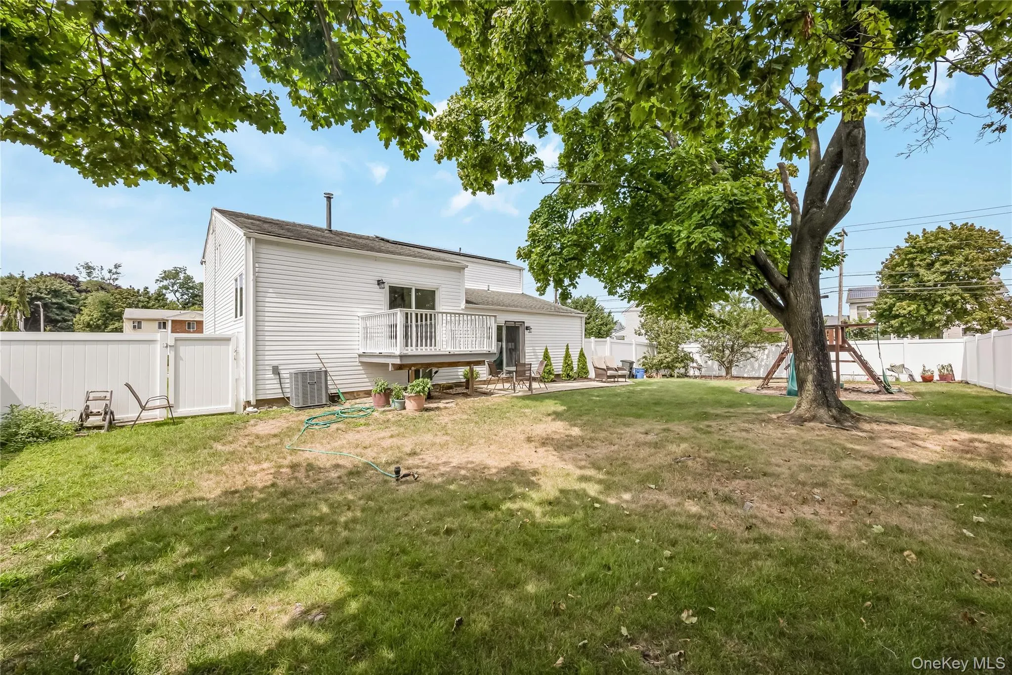1 Autumn Lane, Babylon, NY, 4 Bedrooms Bedrooms, 9 Rooms Rooms,1 BathroomBathrooms,Residential,For Rent,Autumn,0,1034949 1 Autumn Lane, Babylon, NY, 4 Bedrooms Bedrooms, 9 Rooms Rooms,1 BathroomBathrooms,Residential,For Rent,Autumn,0,1034949