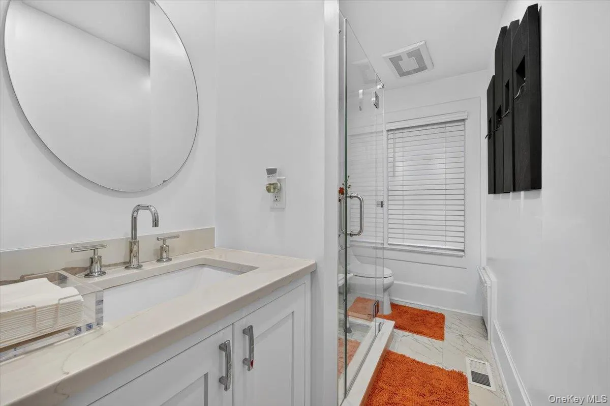 1 Wellington Avenue, New Rochelle, NY, 4 Bedrooms Bedrooms, 13 Rooms Rooms,4 BathroomsBathrooms,Residential,For Rent,Wellington,0,1034952 1 Wellington Avenue, New Rochelle, NY, 4 Bedrooms Bedrooms, 13 Rooms Rooms,4 BathroomsBathrooms,Residential,For Rent,Wellington,0,1034952