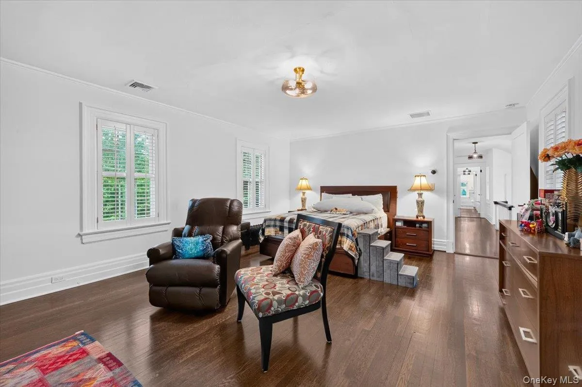 1 Wellington Avenue, New Rochelle, NY, 4 Bedrooms Bedrooms, 13 Rooms Rooms,4 BathroomsBathrooms,Residential,For Rent,Wellington,0,1034952 1 Wellington Avenue, New Rochelle, NY, 4 Bedrooms Bedrooms, 13 Rooms Rooms,4 BathroomsBathrooms,Residential,For Rent,Wellington,0,1034952