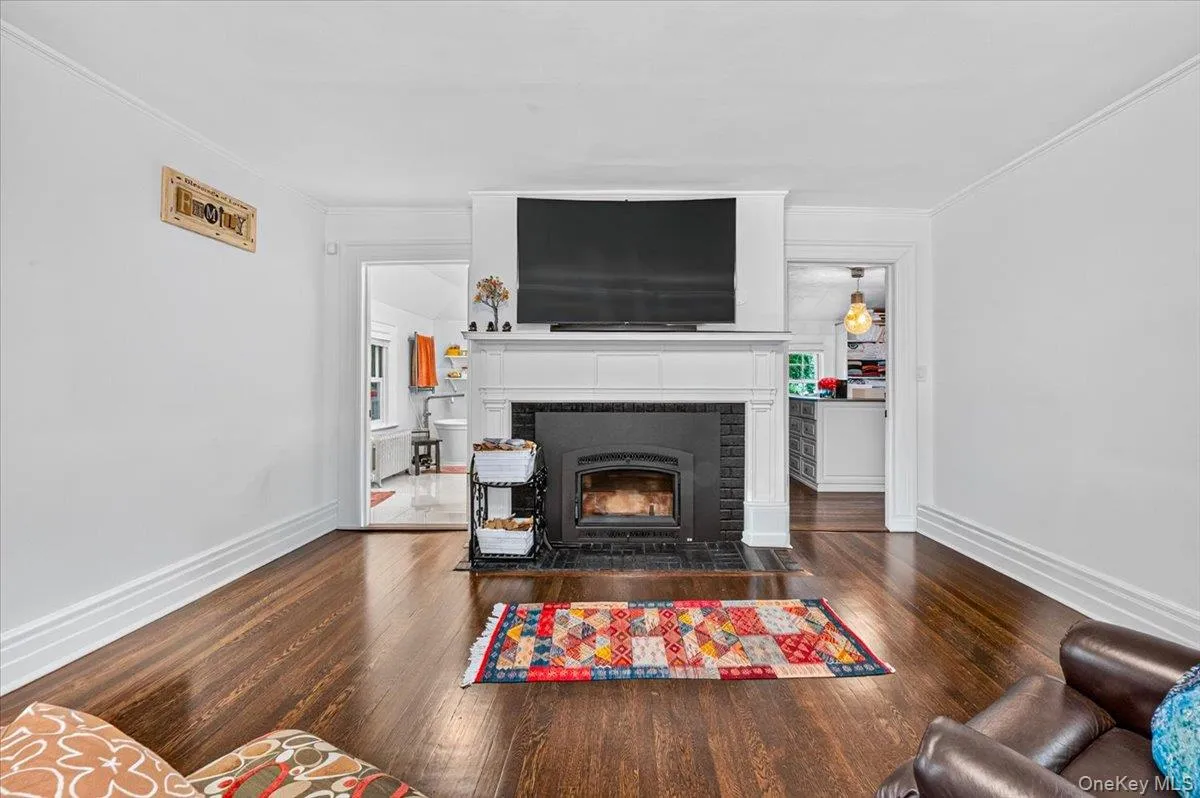 1 Wellington Avenue, New Rochelle, NY, 4 Bedrooms Bedrooms, 13 Rooms Rooms,4 BathroomsBathrooms,Residential,For Rent,Wellington,0,1034952 1 Wellington Avenue, New Rochelle, NY, 4 Bedrooms Bedrooms, 13 Rooms Rooms,4 BathroomsBathrooms,Residential,For Rent,Wellington,0,1034952