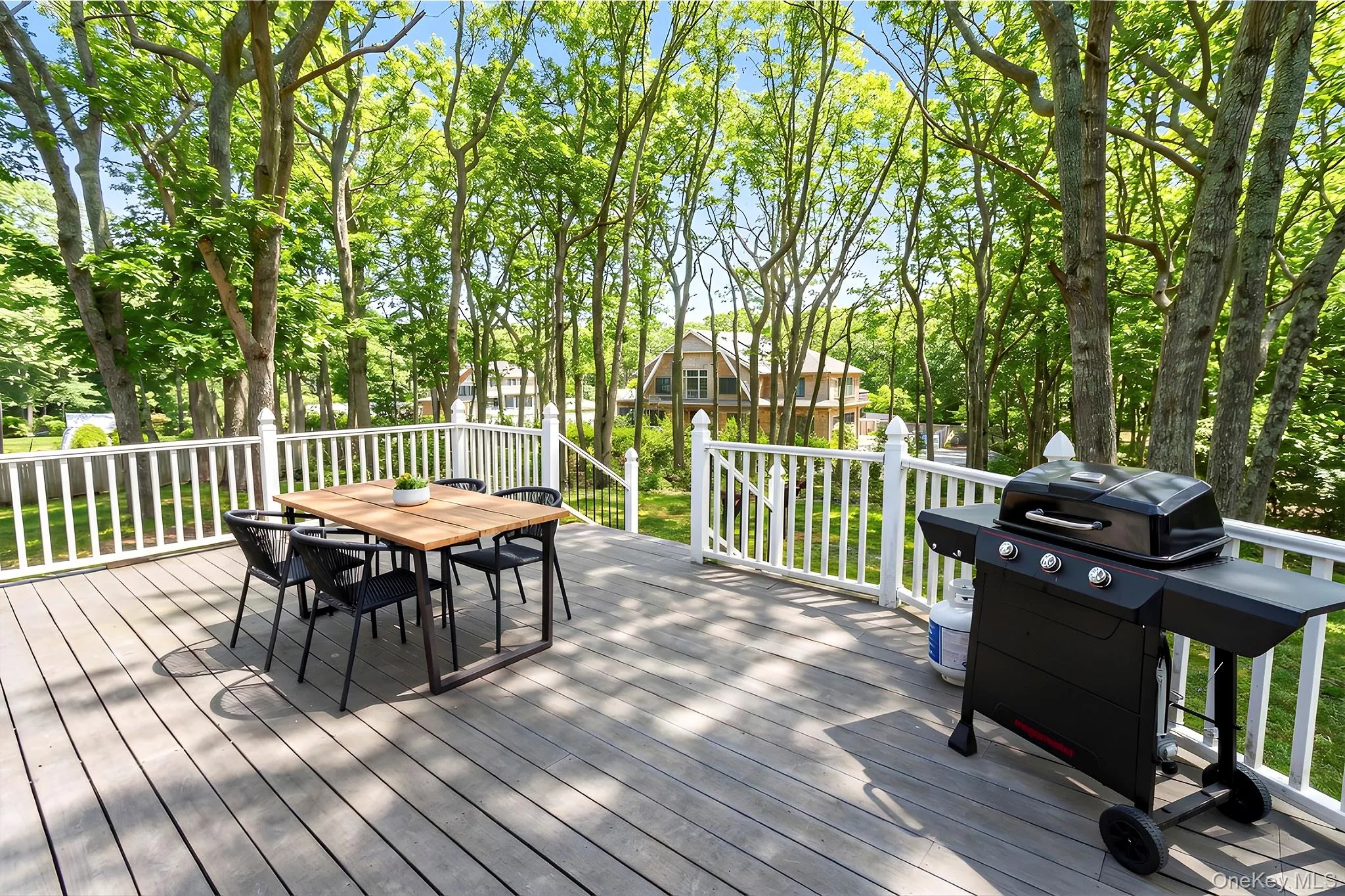 57 Hampton Court, Southampton, NY, 4 Bedrooms Bedrooms, 7 Rooms Rooms,3 BathroomsBathrooms,Residential,For Rent,Hampton,0,1034955 57 Hampton Court, Southampton, NY, 4 Bedrooms Bedrooms, 7 Rooms Rooms,3 BathroomsBathrooms,Residential,For Rent,Hampton,0,1034955