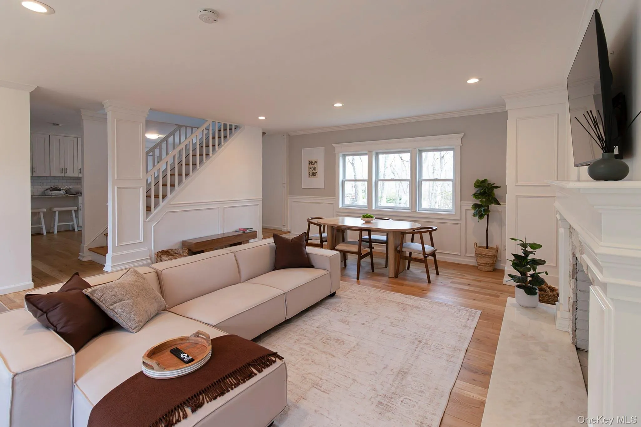 57 Hampton Court, Southampton, NY, 4 Bedrooms Bedrooms, 7 Rooms Rooms,3 BathroomsBathrooms,Residential,For Rent,Hampton,0,1034955 57 Hampton Court, Southampton, NY, 4 Bedrooms Bedrooms, 7 Rooms Rooms,3 BathroomsBathrooms,Residential,For Rent,Hampton,0,1034955