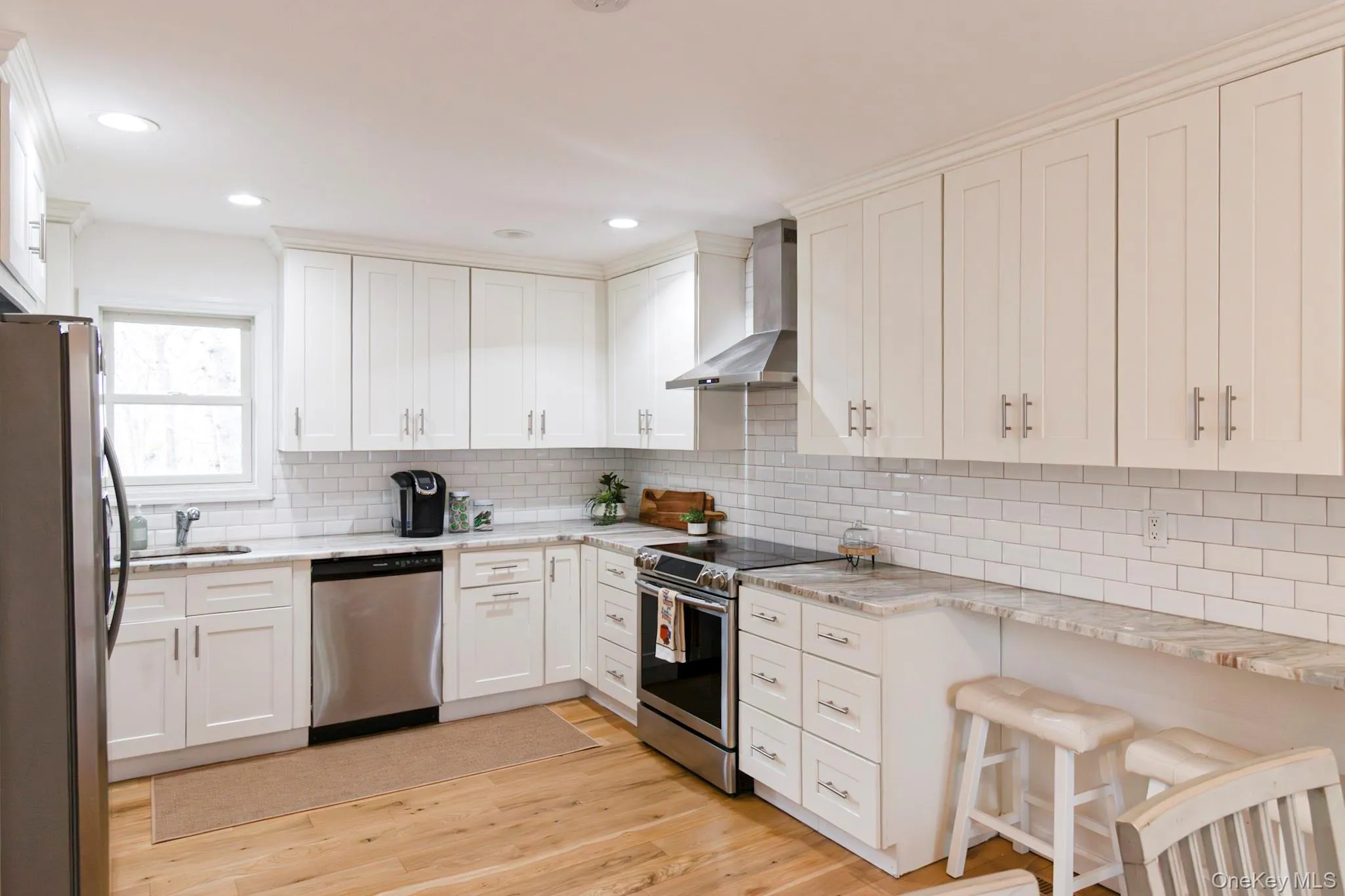 57 Hampton Court, Southampton, NY, 4 Bedrooms Bedrooms, 7 Rooms Rooms,3 BathroomsBathrooms,Residential,For Rent,Hampton,0,1034955 57 Hampton Court, Southampton, NY, 4 Bedrooms Bedrooms, 7 Rooms Rooms,3 BathroomsBathrooms,Residential,For Rent,Hampton,0,1034955