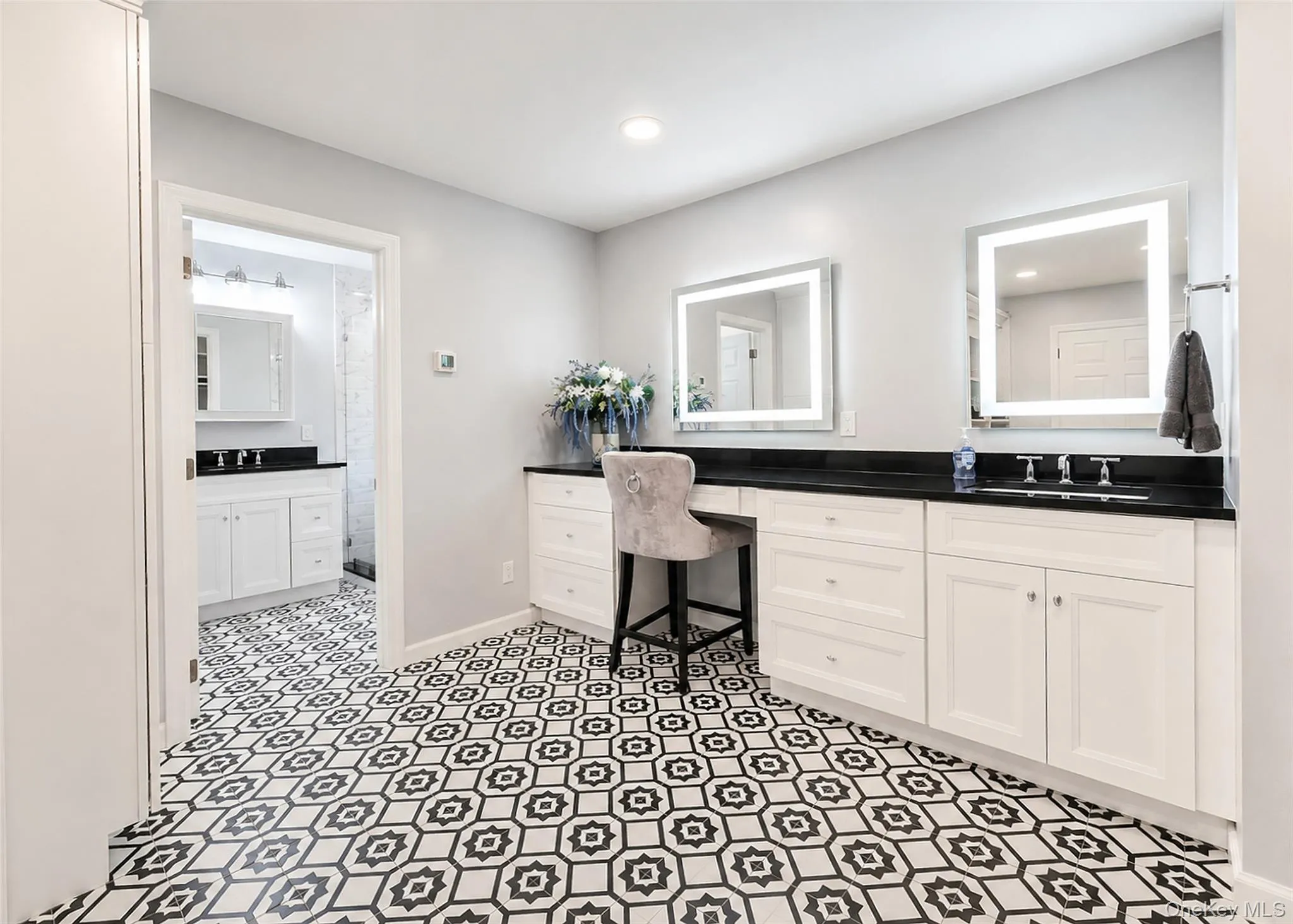 Spacious with separate vanities Spacious with separate vanities