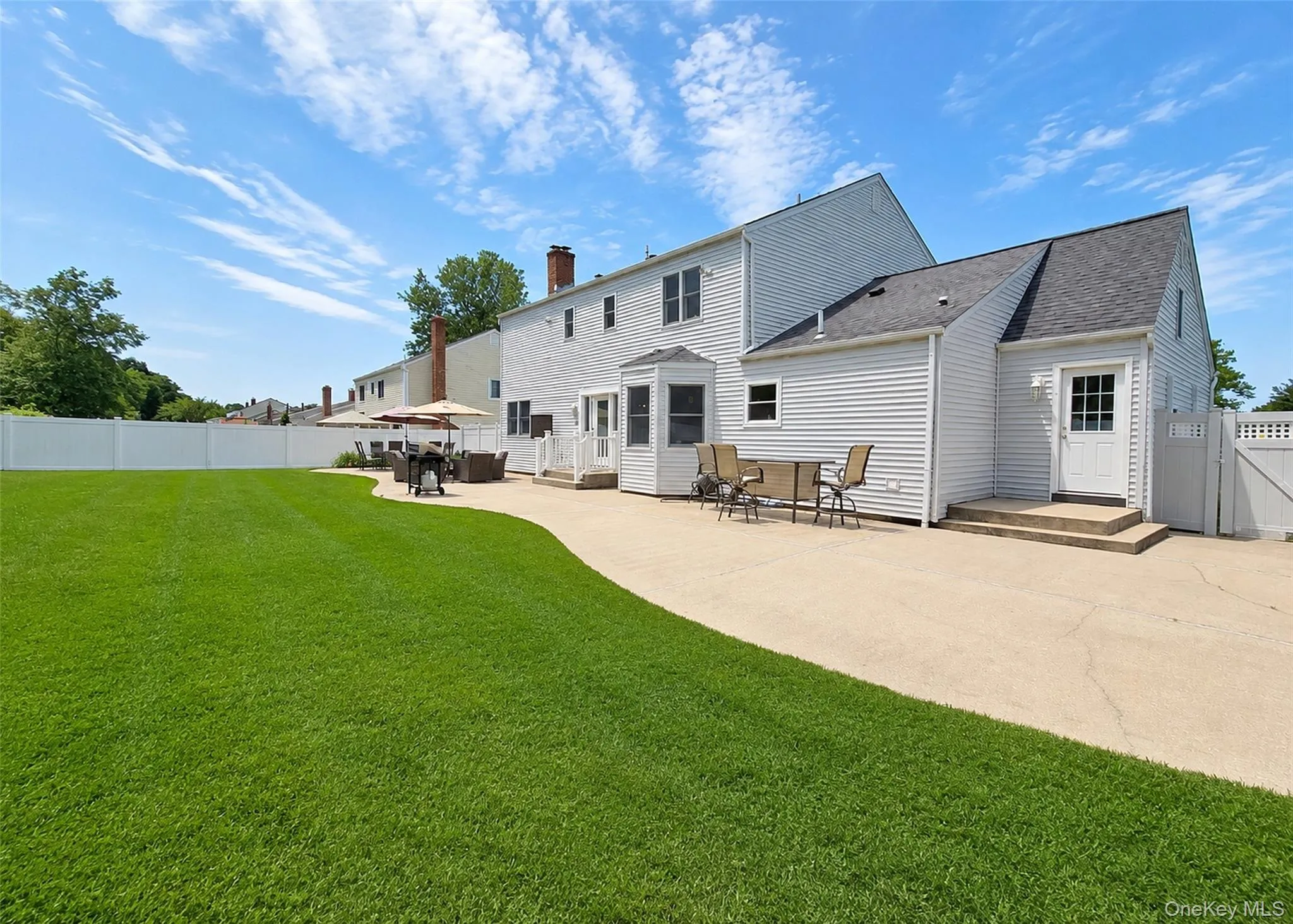 73 Springmeadow Drive, Islip, NY, 5 Bedrooms Bedrooms, 15 Rooms Rooms,3 BathroomsBathrooms,Residential,For Rent,Springmeadow,0,1034957 73 Springmeadow Drive, Islip, NY, 5 Bedrooms Bedrooms, 15 Rooms Rooms,3 BathroomsBathrooms,Residential,For Rent,Springmeadow,0,1034957