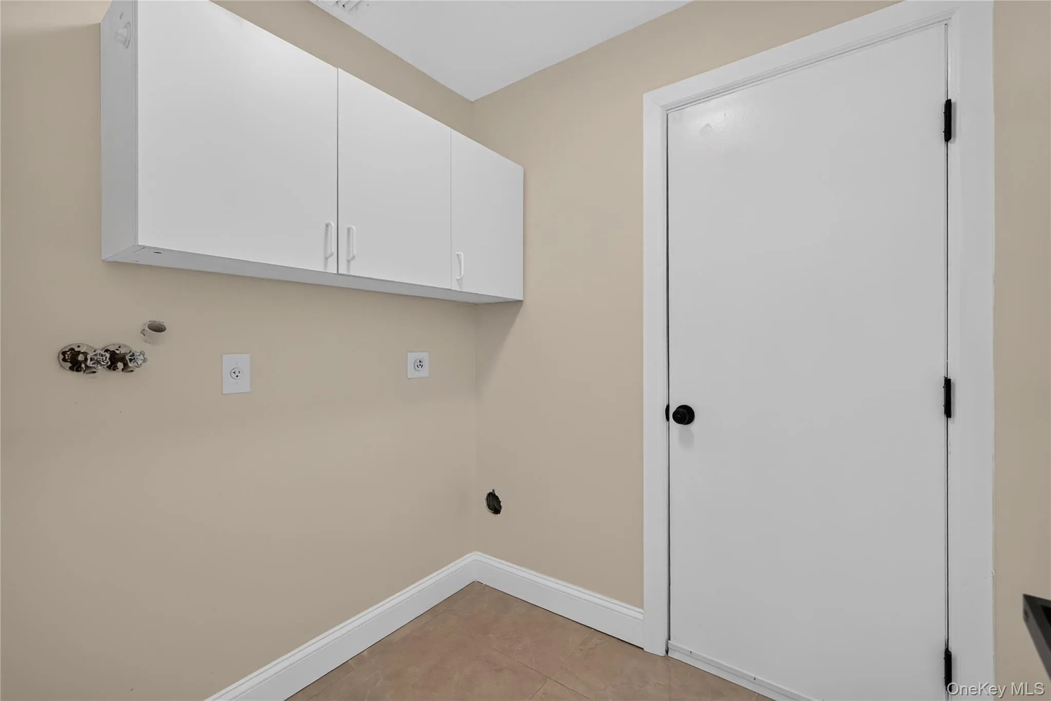 96 Chestnut Street, Brookhaven, NY, 4 Bedrooms Bedrooms, 8 Rooms Rooms,2 BathroomsBathrooms,Residential,For Rent,Chestnut,0,1034959 96 Chestnut Street, Brookhaven, NY, 4 Bedrooms Bedrooms, 8 Rooms Rooms,2 BathroomsBathrooms,Residential,For Rent,Chestnut,0,1034959