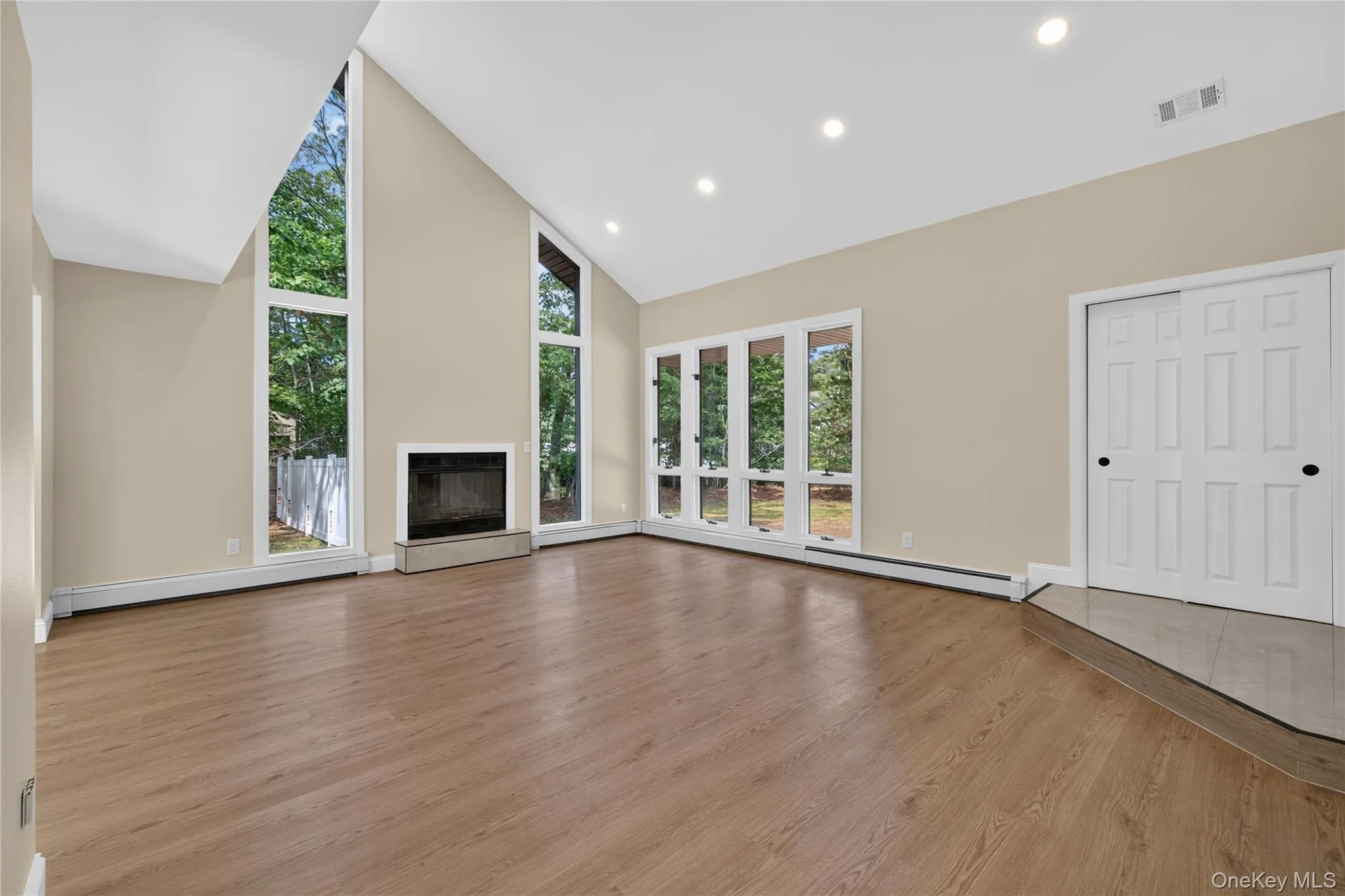 96 Chestnut Street, Brookhaven, NY, 4 Bedrooms Bedrooms, 8 Rooms Rooms,2 BathroomsBathrooms,Residential,For Rent,Chestnut,0,1034959 96 Chestnut Street, Brookhaven, NY, 4 Bedrooms Bedrooms, 8 Rooms Rooms,2 BathroomsBathrooms,Residential,For Rent,Chestnut,0,1034959