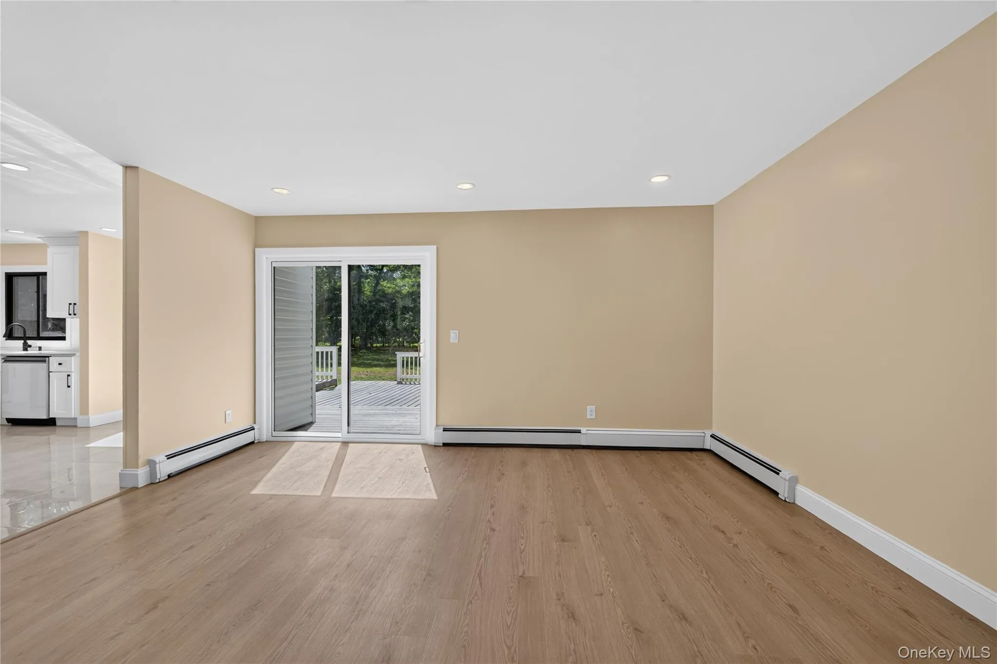96 Chestnut Street, Brookhaven, NY, 4 Bedrooms Bedrooms, 8 Rooms Rooms,2 BathroomsBathrooms,Residential,For Rent,Chestnut,0,1034959 96 Chestnut Street, Brookhaven, NY, 4 Bedrooms Bedrooms, 8 Rooms Rooms,2 BathroomsBathrooms,Residential,For Rent,Chestnut,0,1034959