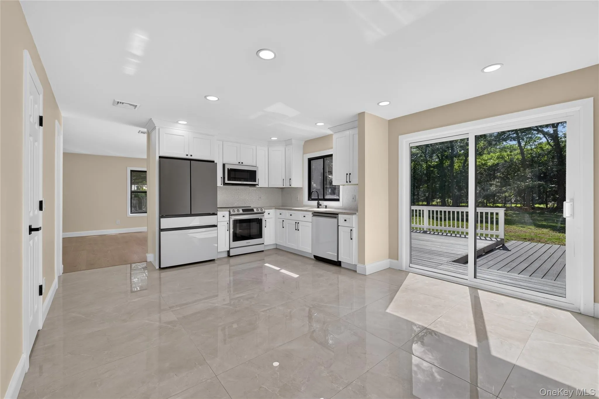 96 Chestnut Street, Brookhaven, NY, 4 Bedrooms Bedrooms, 8 Rooms Rooms,2 BathroomsBathrooms,Residential,For Rent,Chestnut,0,1034959 96 Chestnut Street, Brookhaven, NY, 4 Bedrooms Bedrooms, 8 Rooms Rooms,2 BathroomsBathrooms,Residential,For Rent,Chestnut,0,1034959