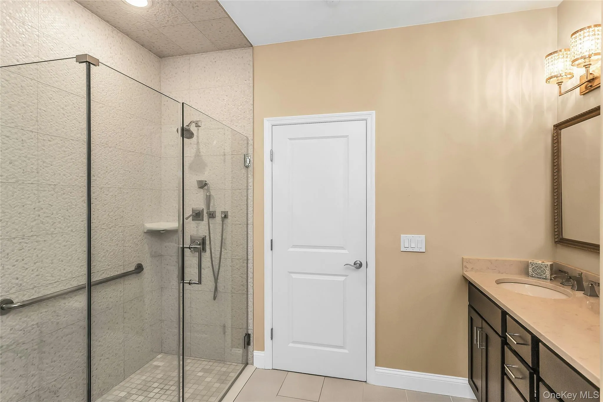 176 Towering Moon Lane, Brookhaven, NY, 2 Bedrooms Bedrooms, 5 Rooms Rooms,2 BathroomsBathrooms,Residential,For Rent,Towering Moon,0,1034960 176 Towering Moon Lane, Brookhaven, NY, 2 Bedrooms Bedrooms, 5 Rooms Rooms,2 BathroomsBathrooms,Residential,For Rent,Towering Moon,0,1034960